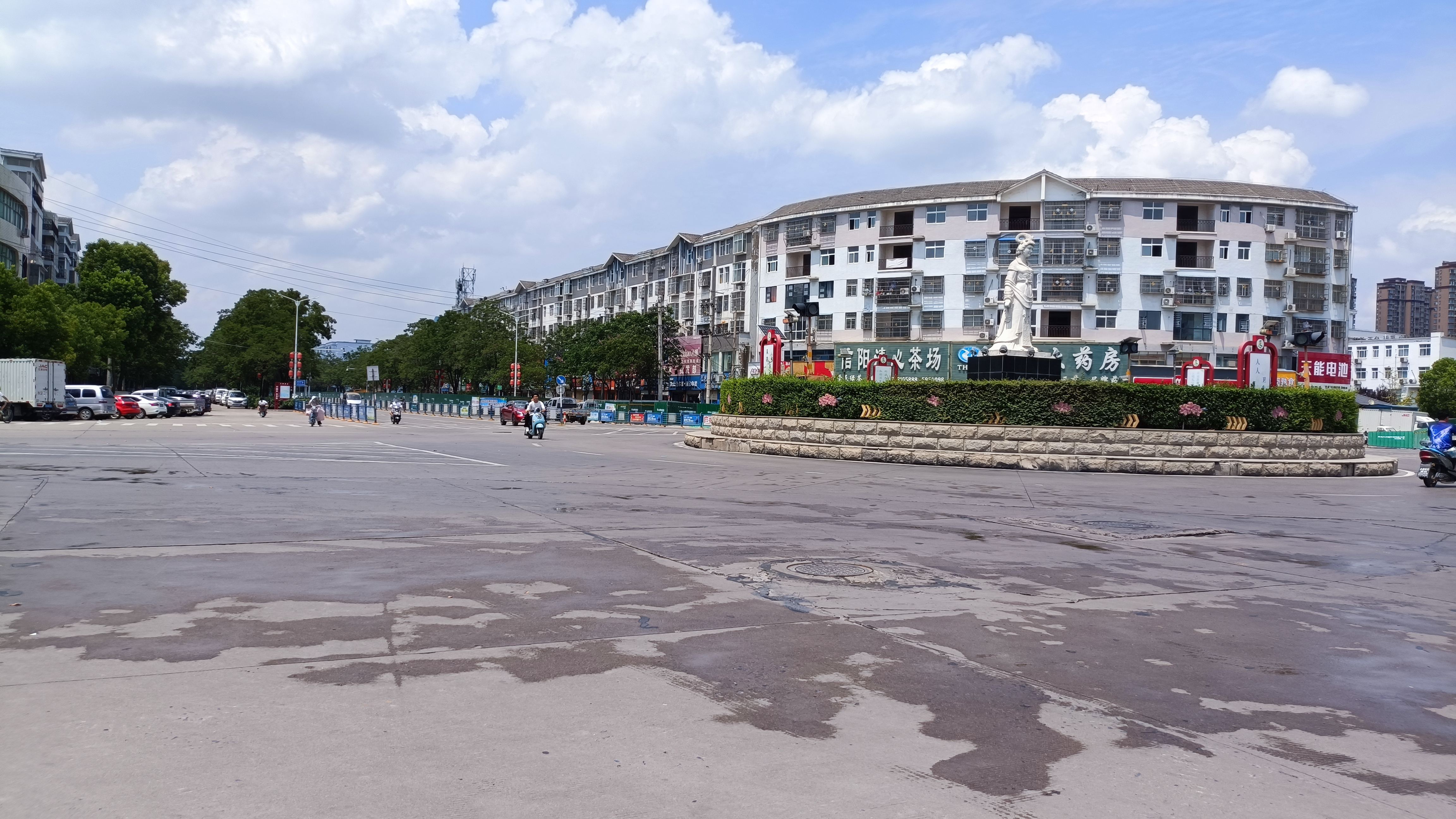 息夫人雕像旅行图片 1