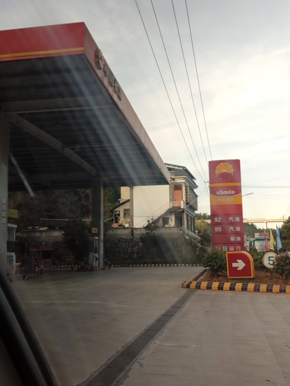 中国石油小溪口加油站 - 瑞塔铺镇便民圈栖邻生活圈汽车服务服务点实景照片