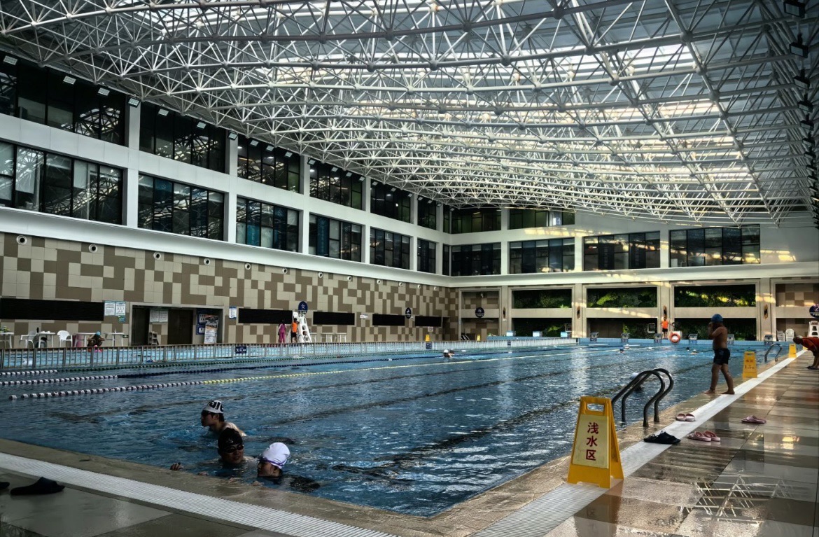 渤海大学(松山校区)游泳馆