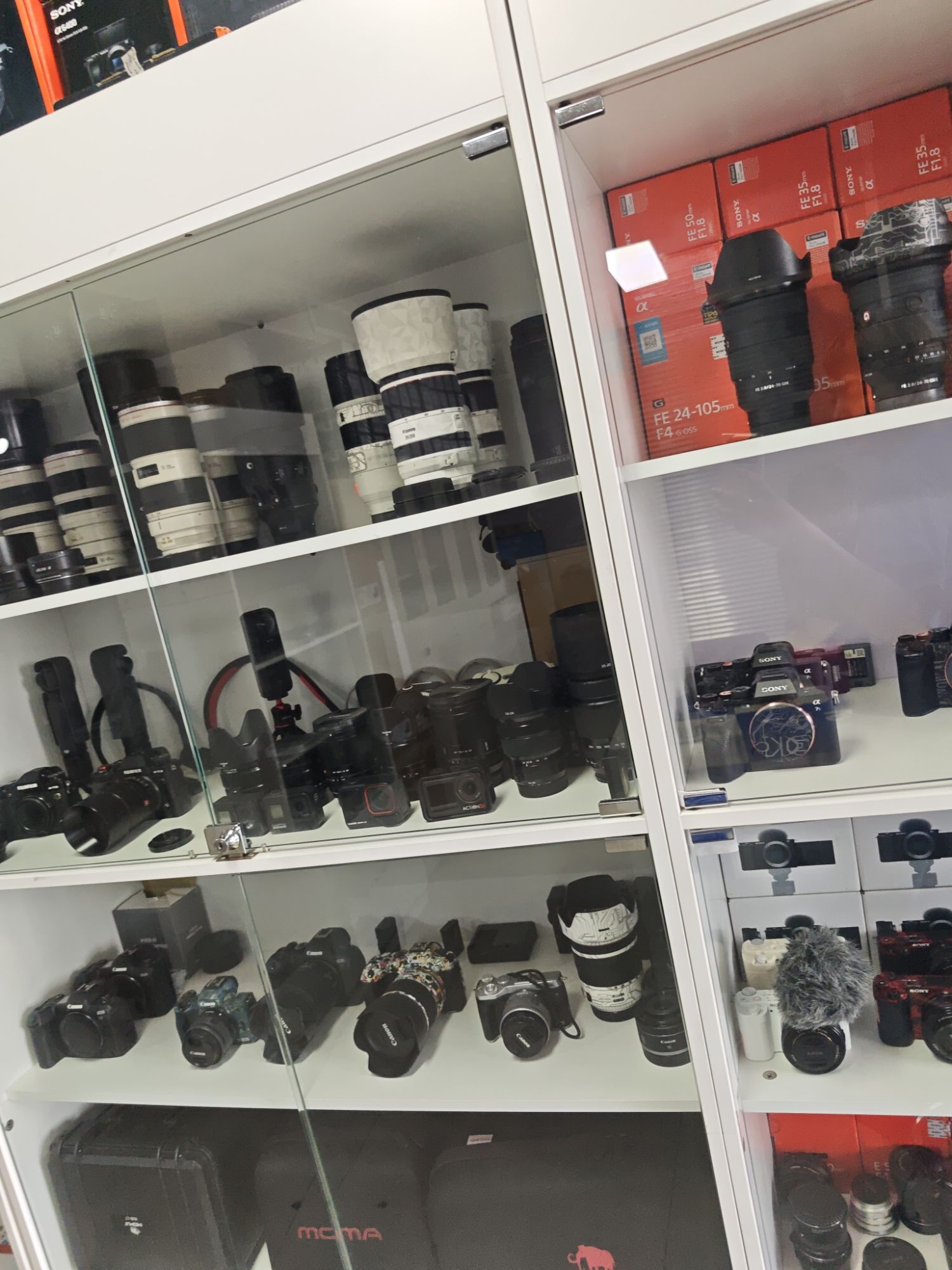 孔像摄影器材(影石Insta360授权店)