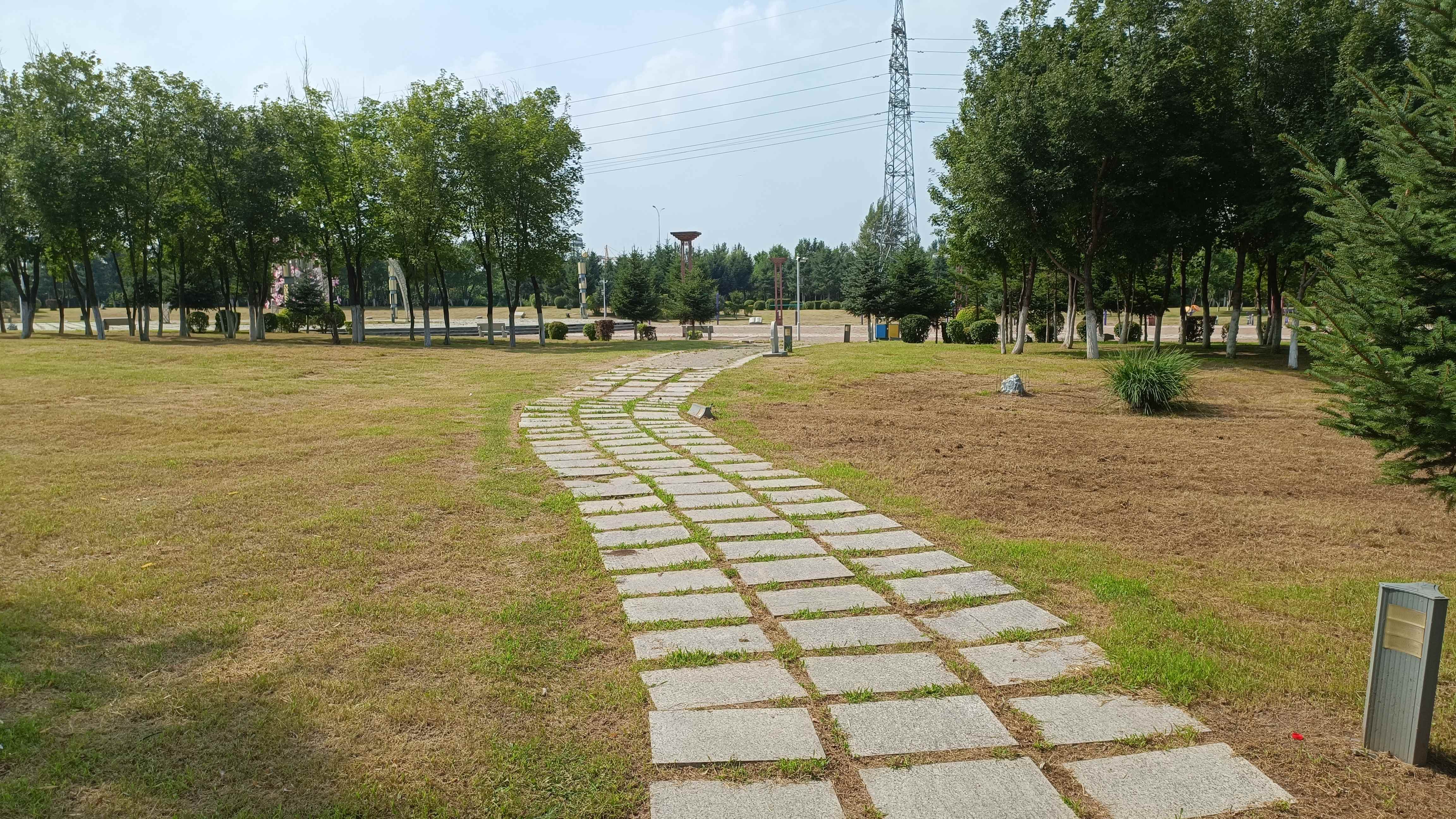 公主岭市法治文化广场旅行图片 3