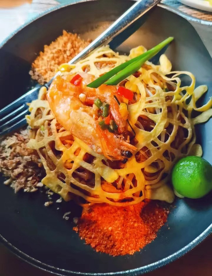 亚龙湾东榕美食广场