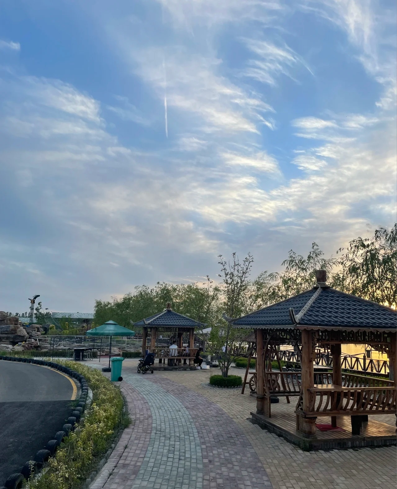 奥威马文化运动休闲小镇旅行图片 2