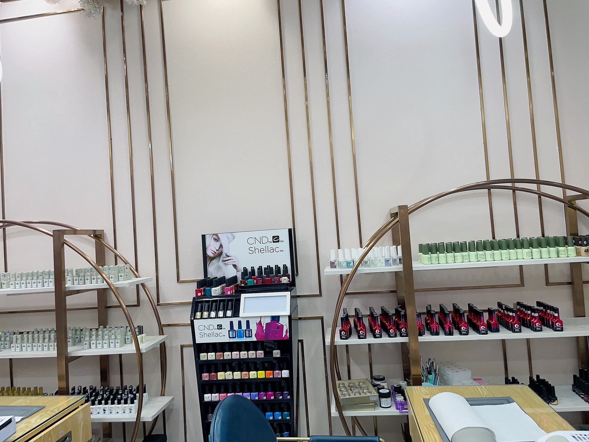 彦灵美业CND美甲(卓锦曼购中心店)