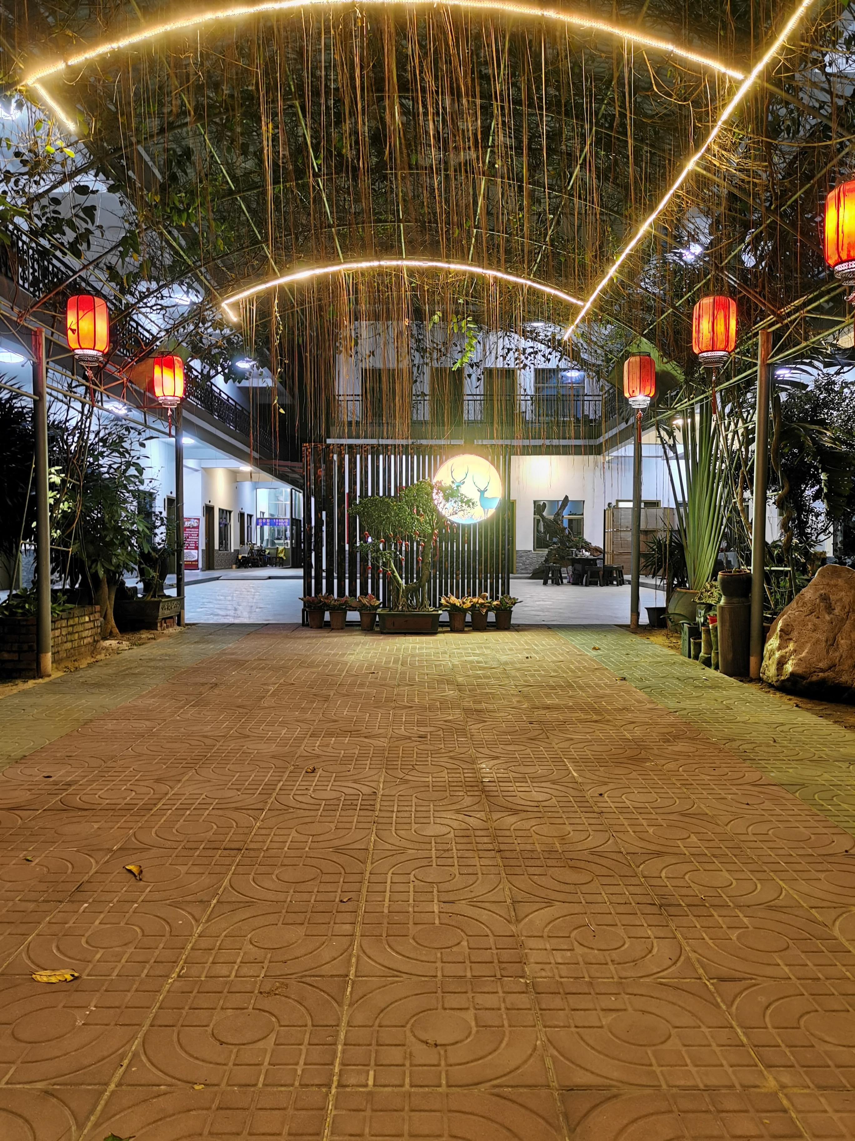 福源酒家(东港路店)