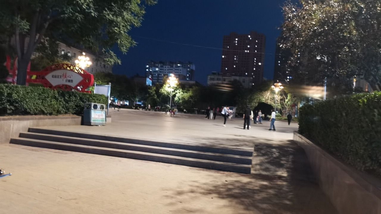 临县市民广场旅行图片 2