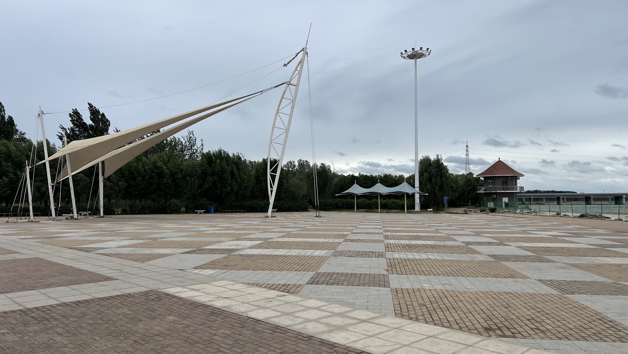 滨河公园旅行图片 3