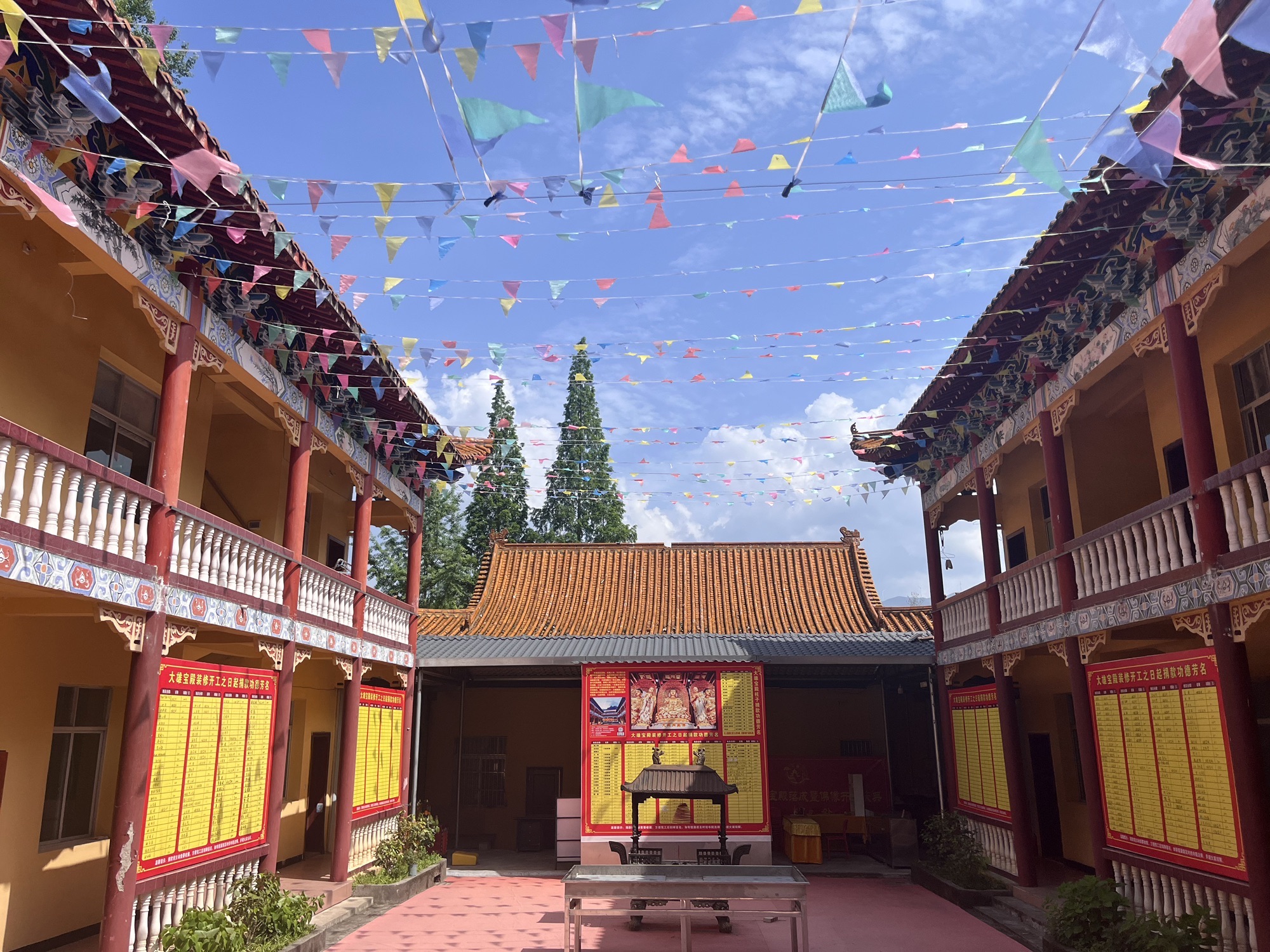 铜鼓县圆明寺实景照片