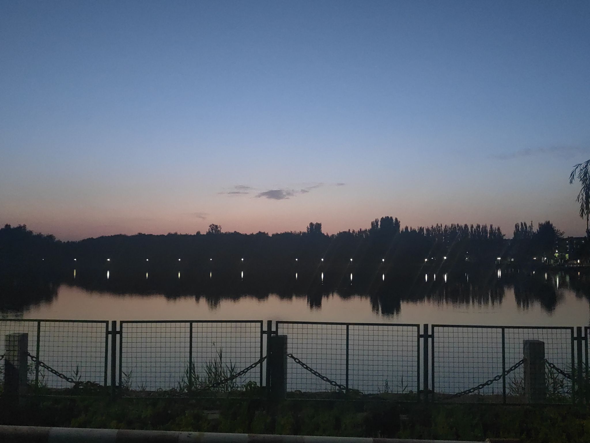 隆兴湖旅行图片 2