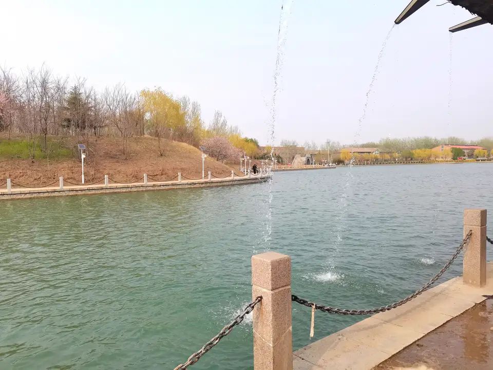 隆兴湖旅行图片 1
