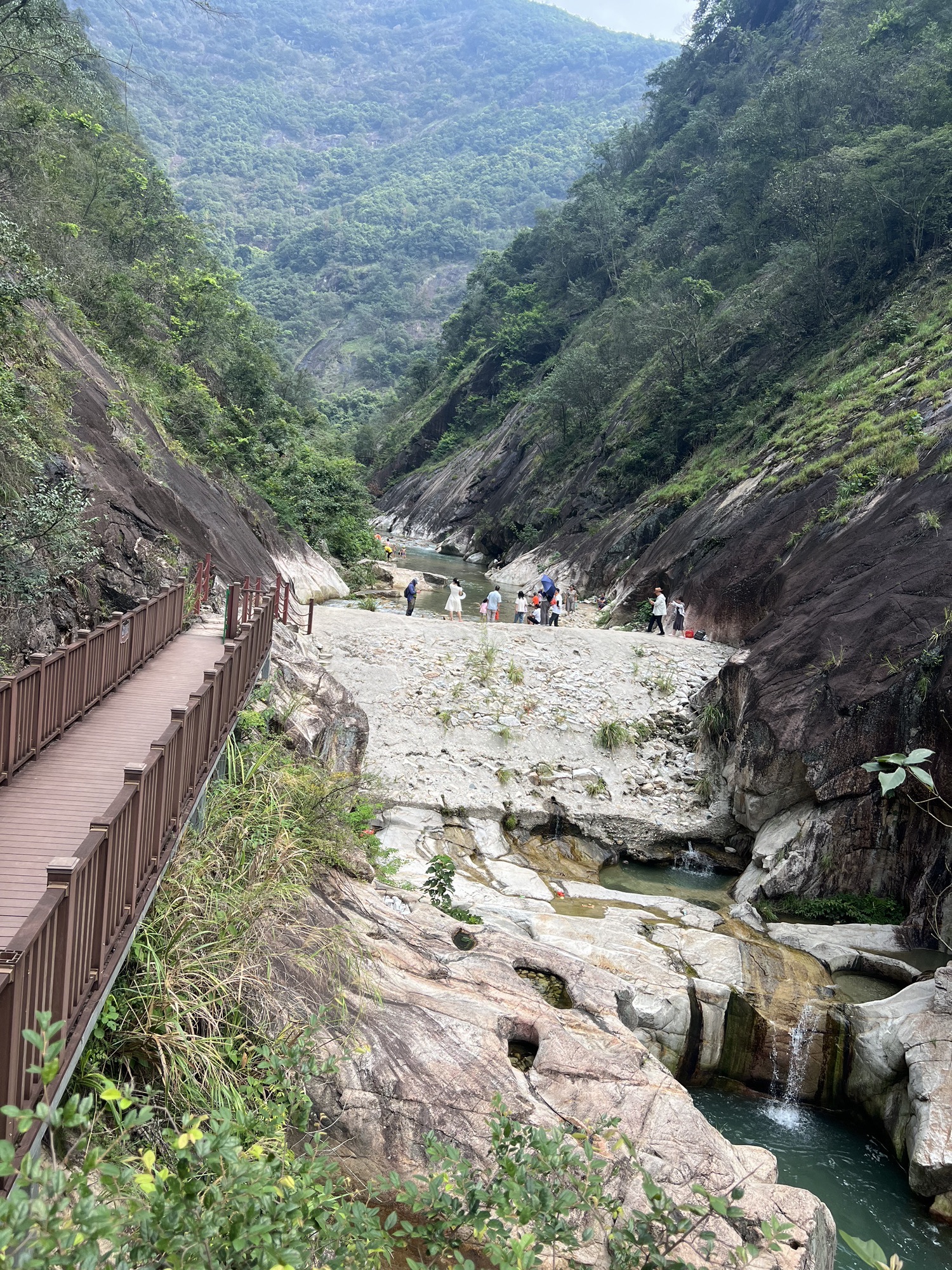 上犹燕子岩风景区旅行图片 3