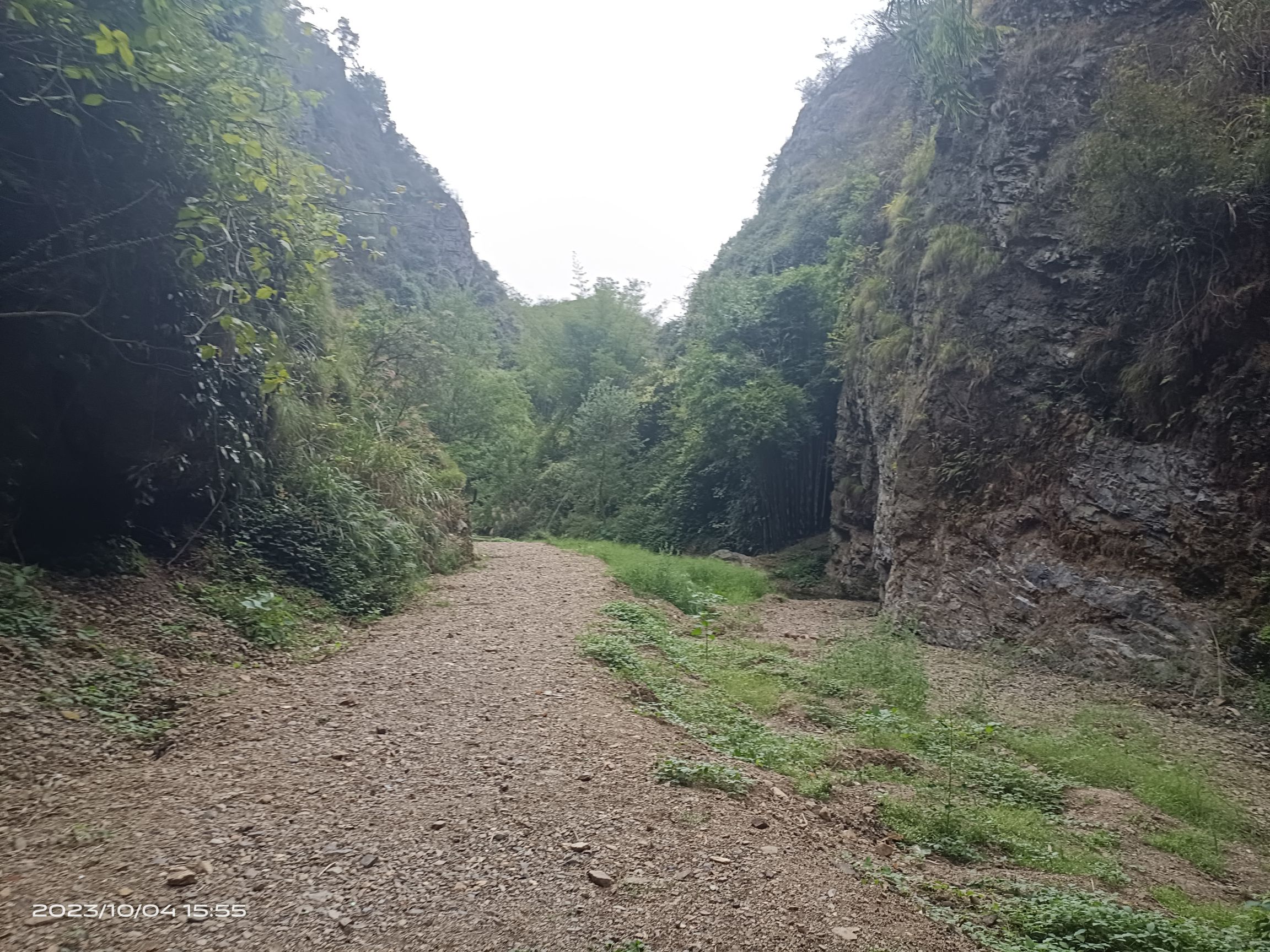 明月洞旅行图片 1