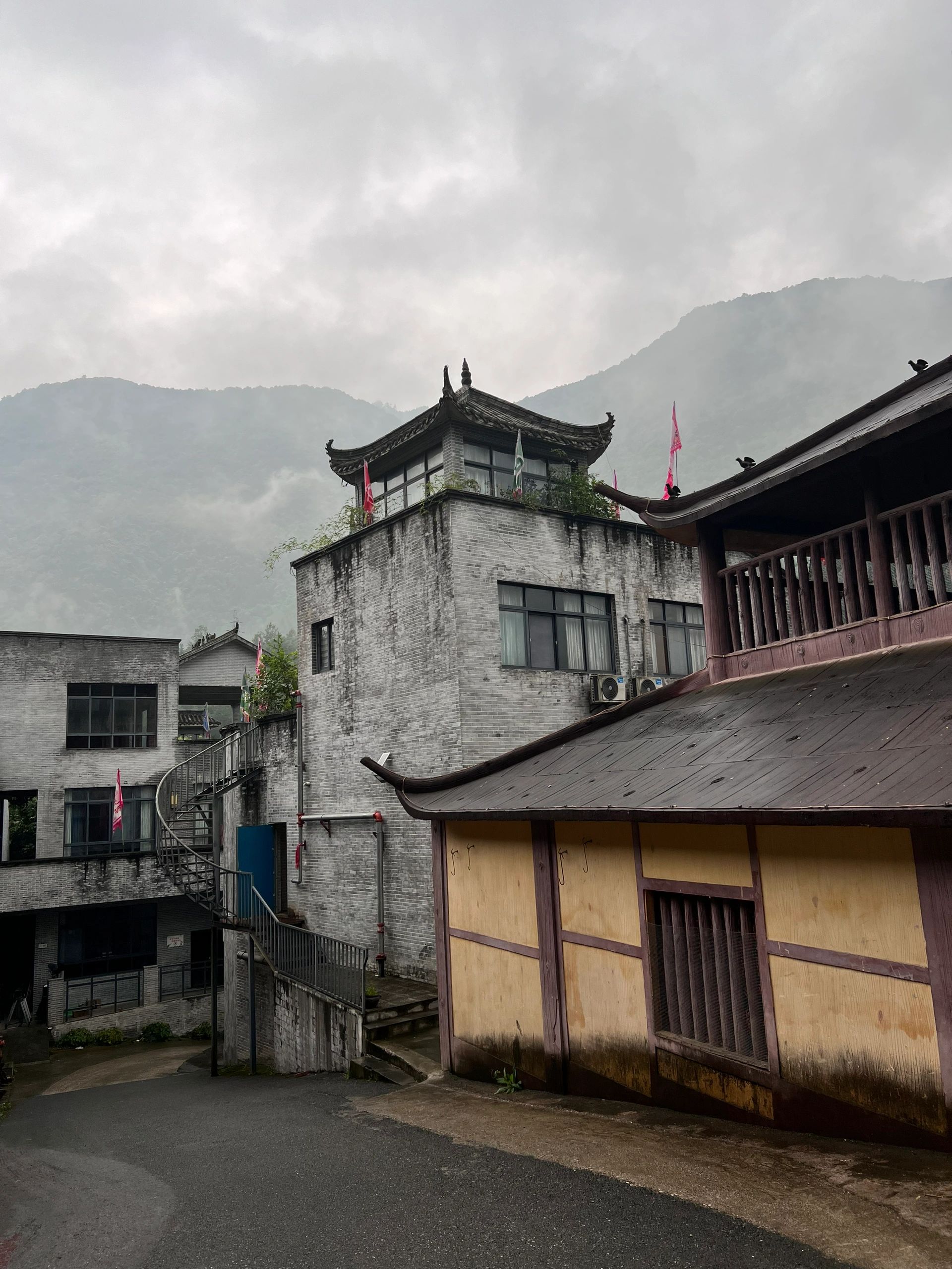 西羌神木寨旅行图片 1