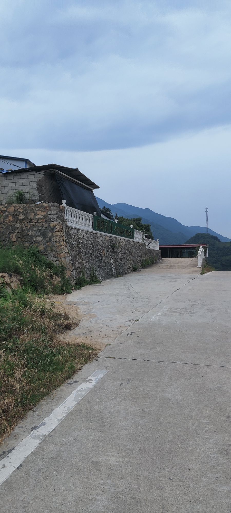 信阳黑龙潭瀑布旅行图片 3