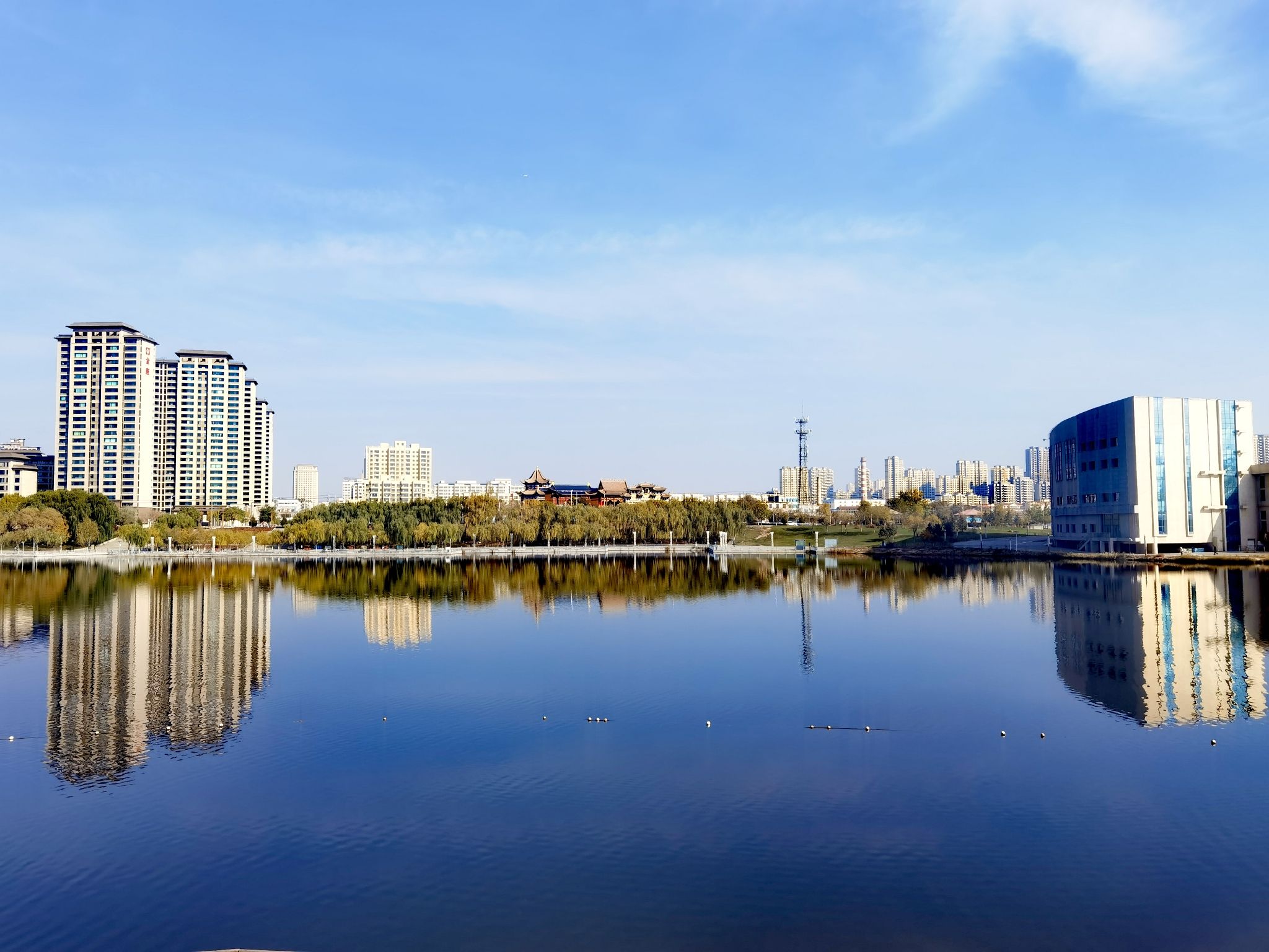 白银市银凤湖公园