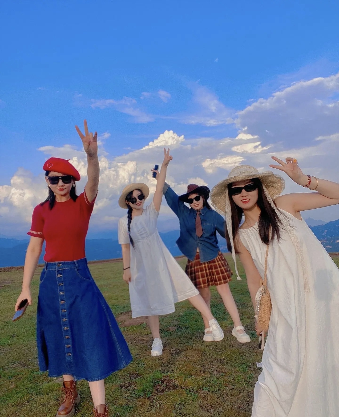 东甸子梁旅行图片 1