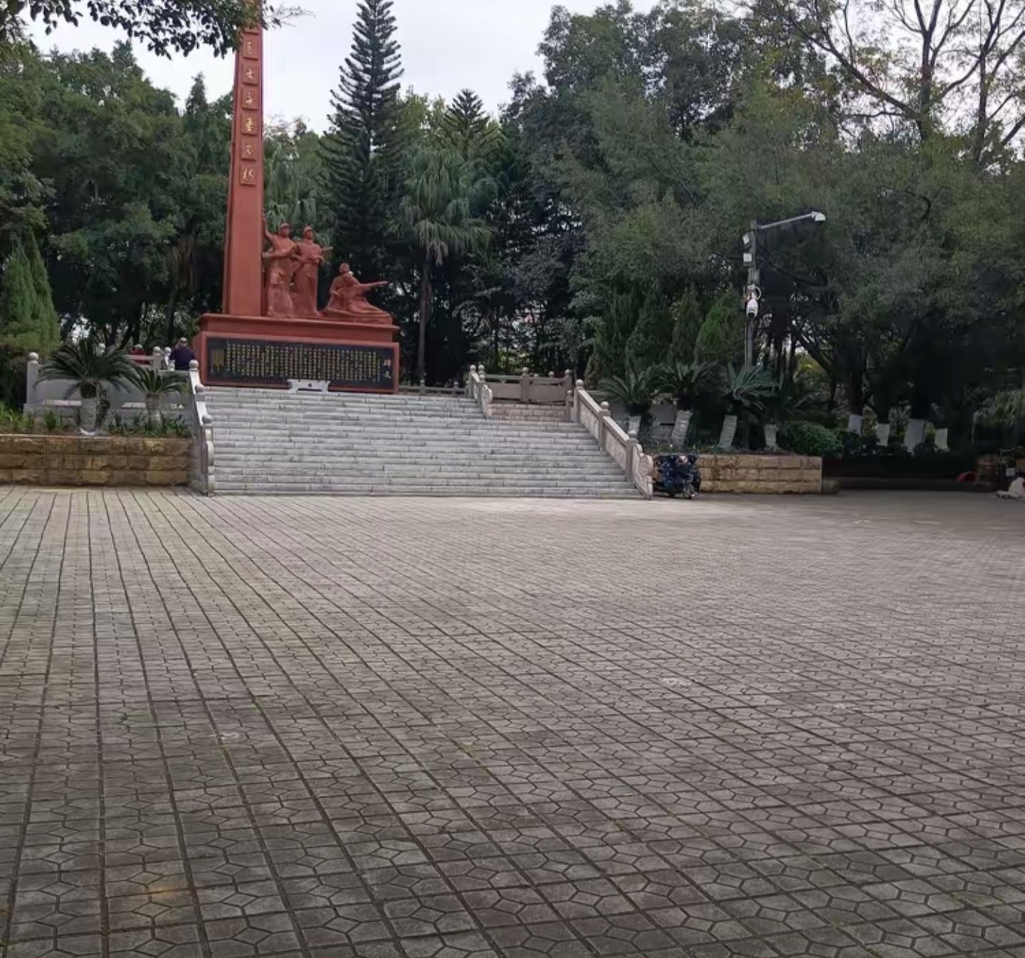 来宾市人民公园-游乐园