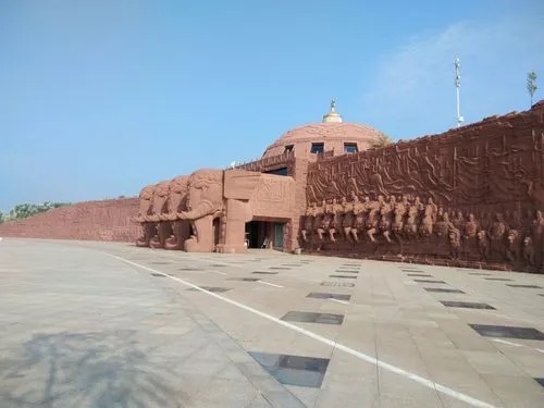 乌兰木伦石窟旅行图片 2