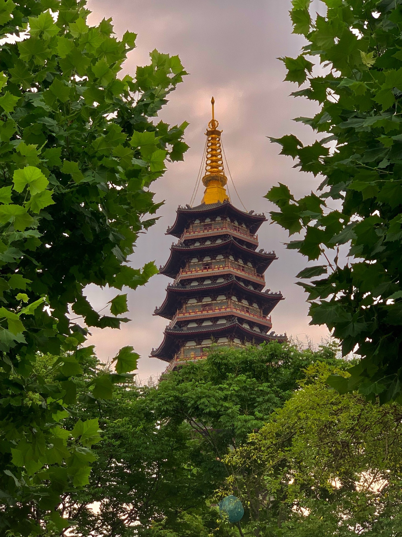 万佛塔旅行图片 1