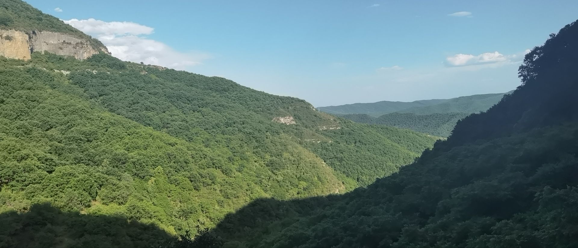 中阳县闹泥湾山庄景区旅行图片 2