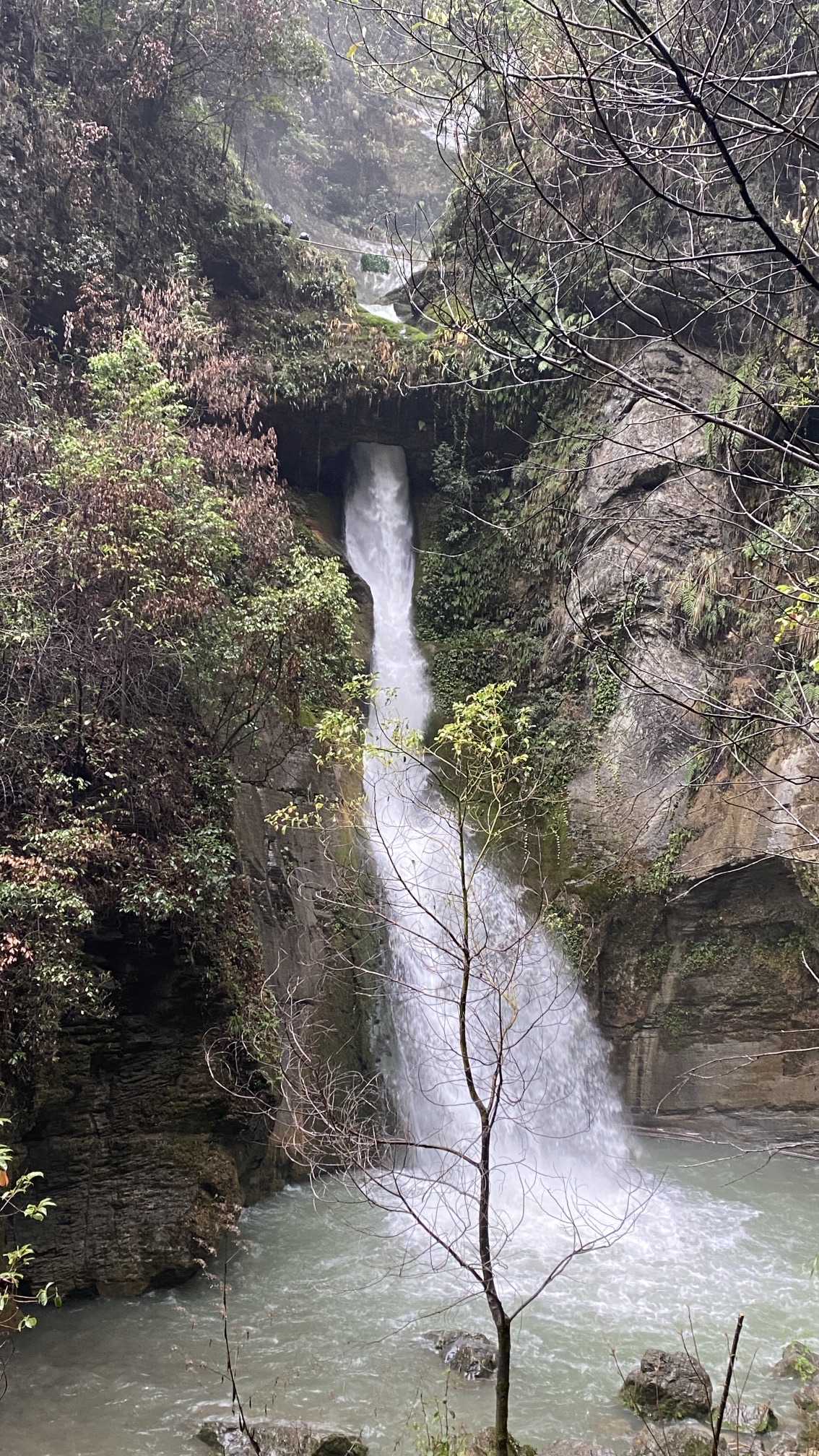 指环瀑布旅行图片 1