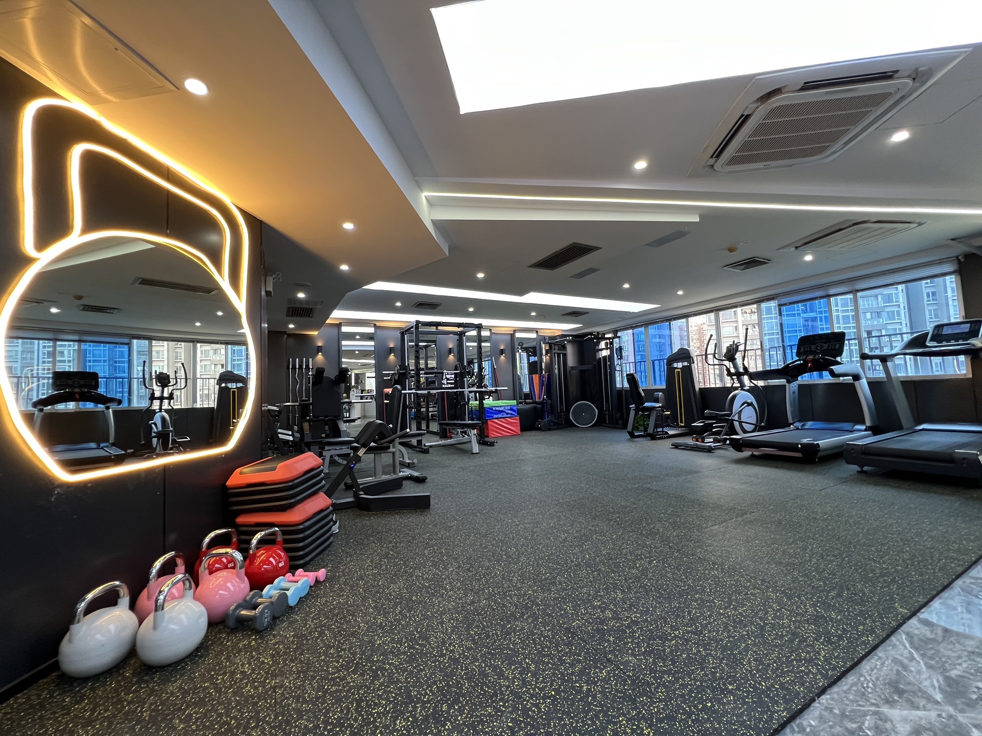 场地封面-young派健身工作室(动物园店)