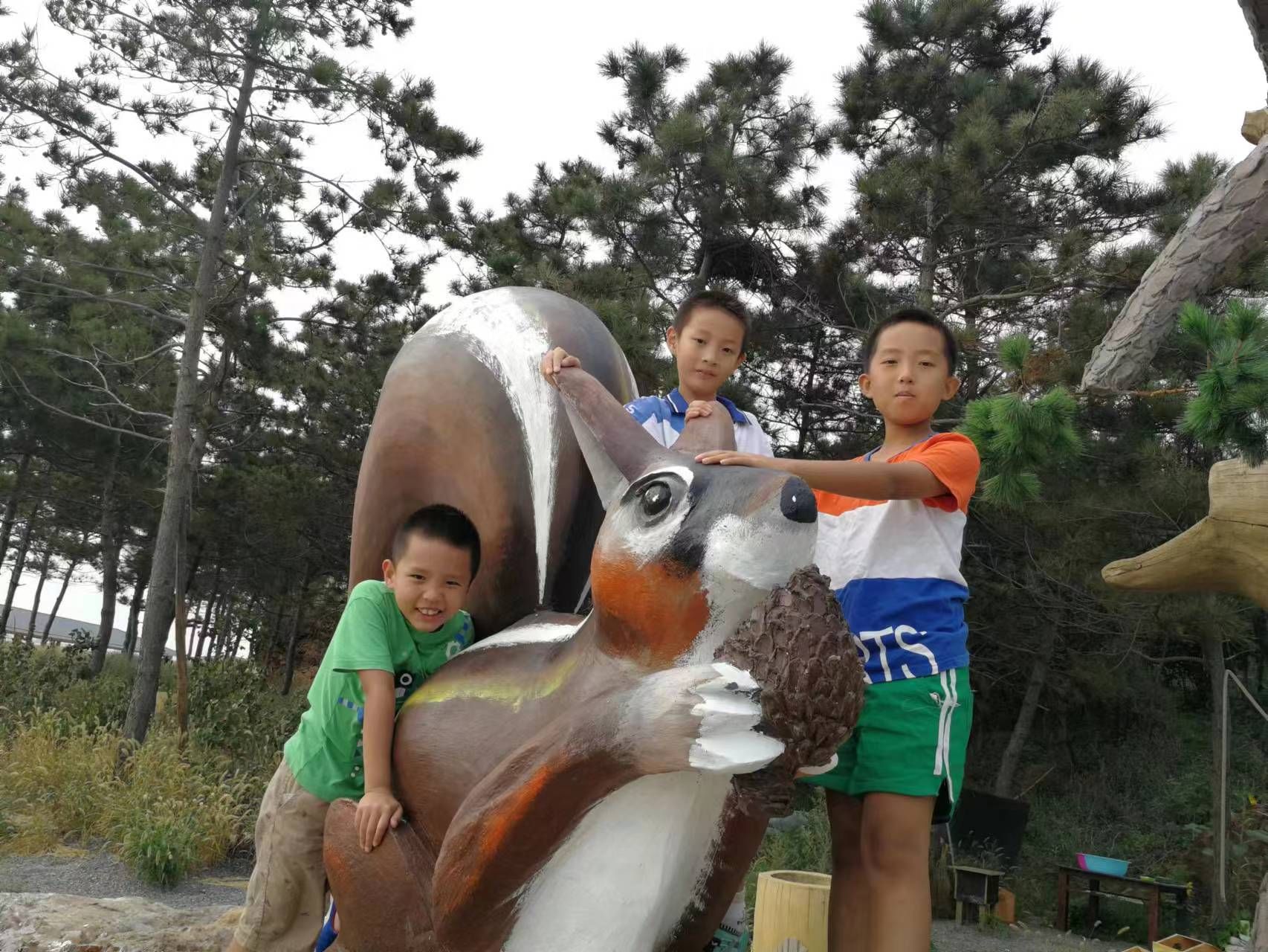 松鼠王国旅行图片 1