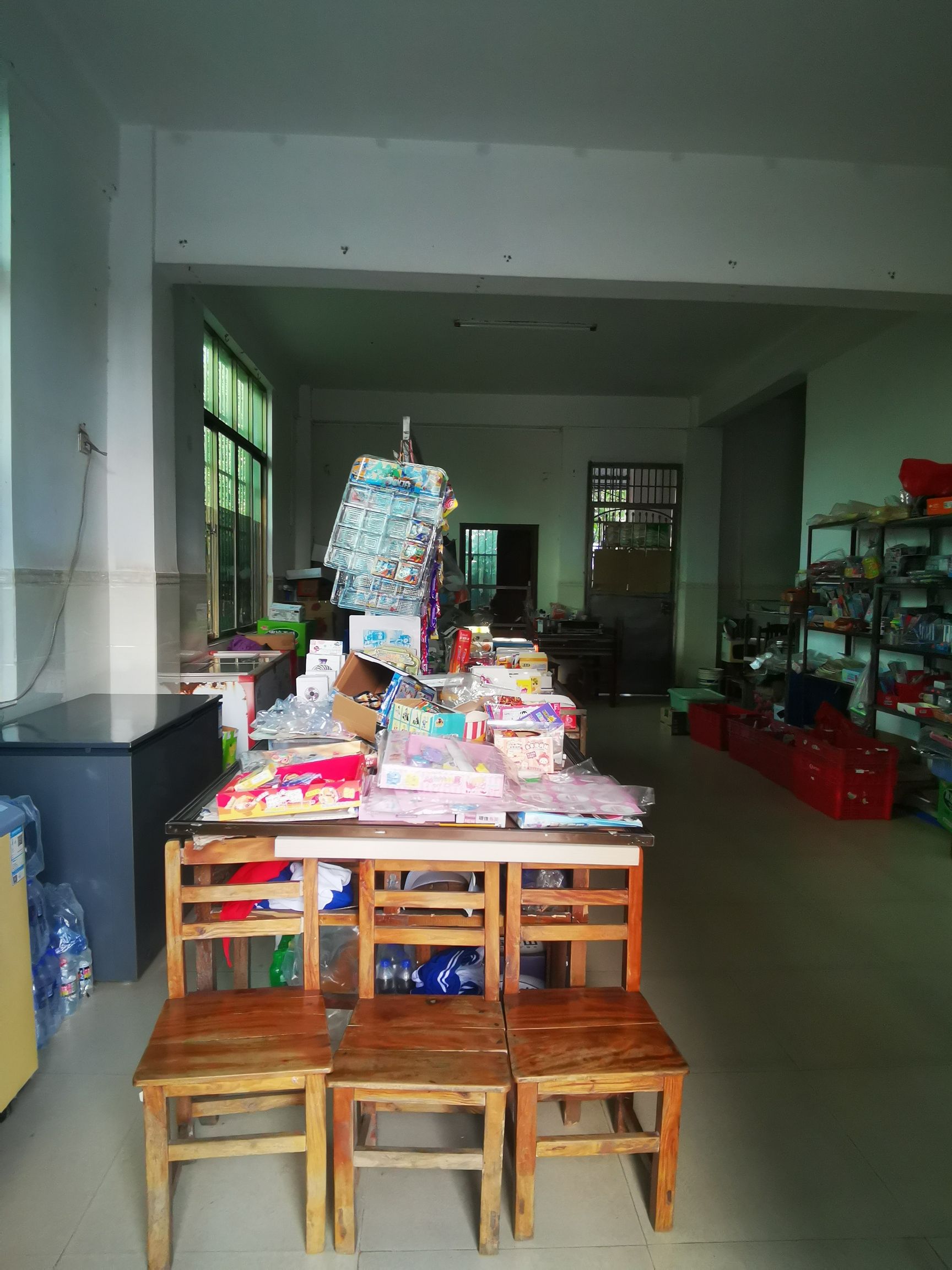 丽丽小商店