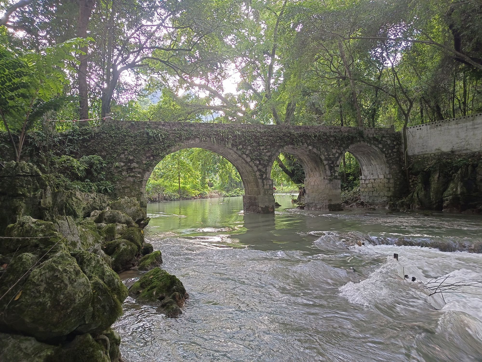 二郎瀑布旅行图片 1