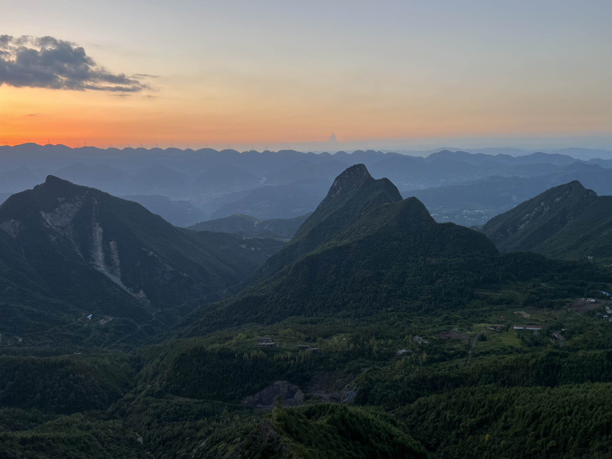 金凤山景区旅行图片 1
