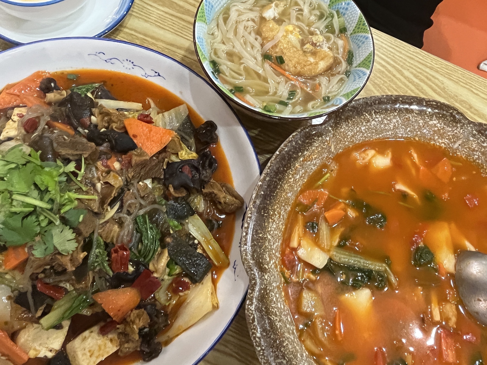 西域胡杨风味餐厅