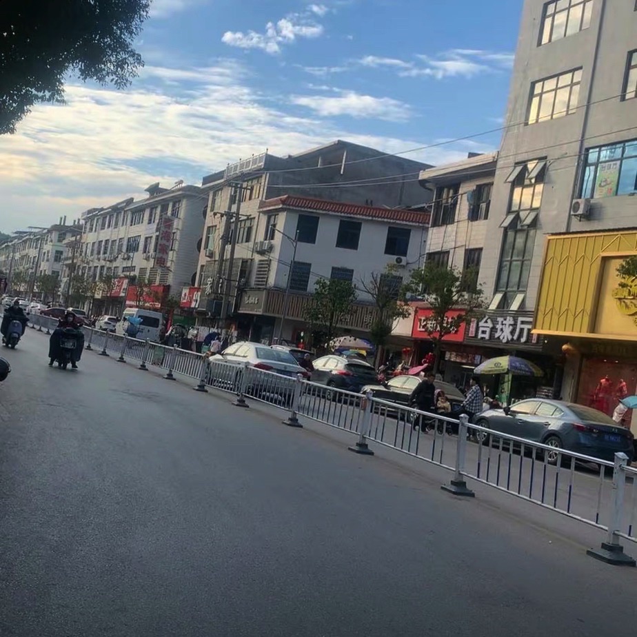 五都镇日起广场旅行图片 1