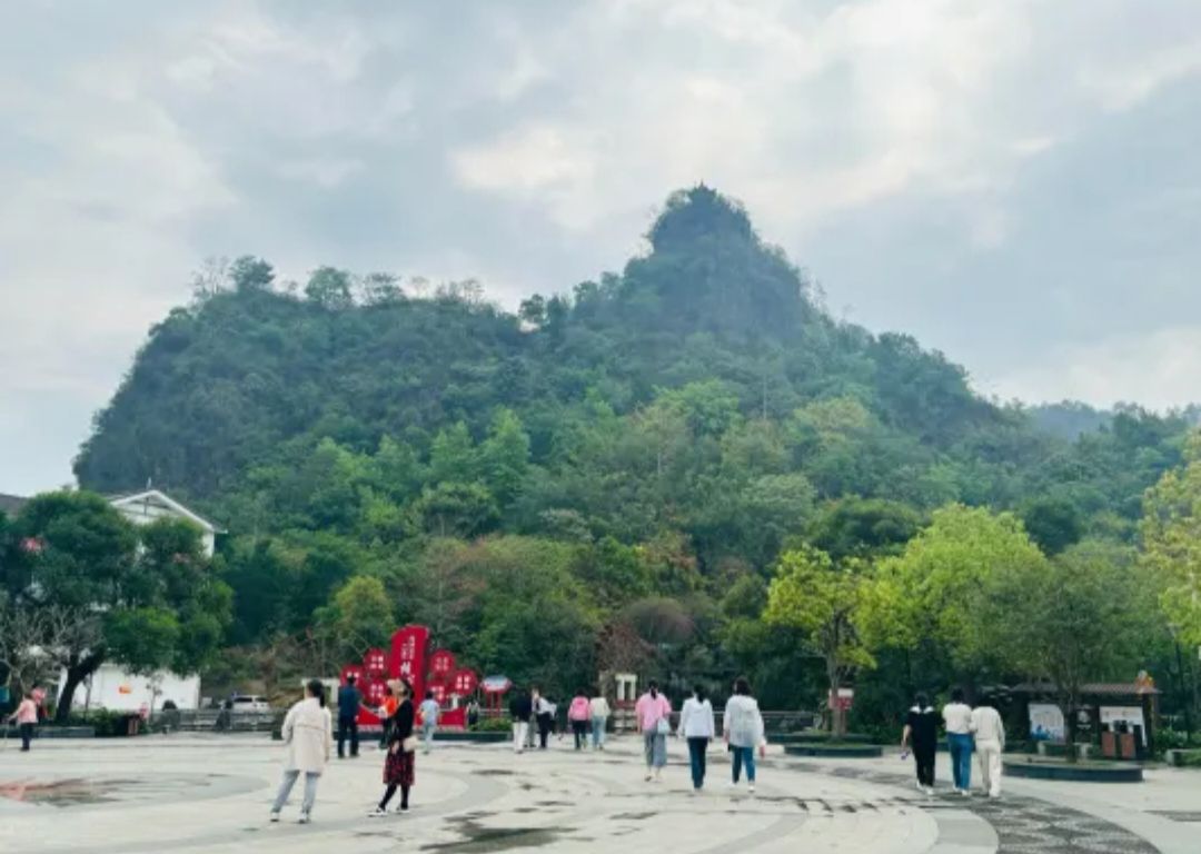 母鸡山广场旅行图片 2