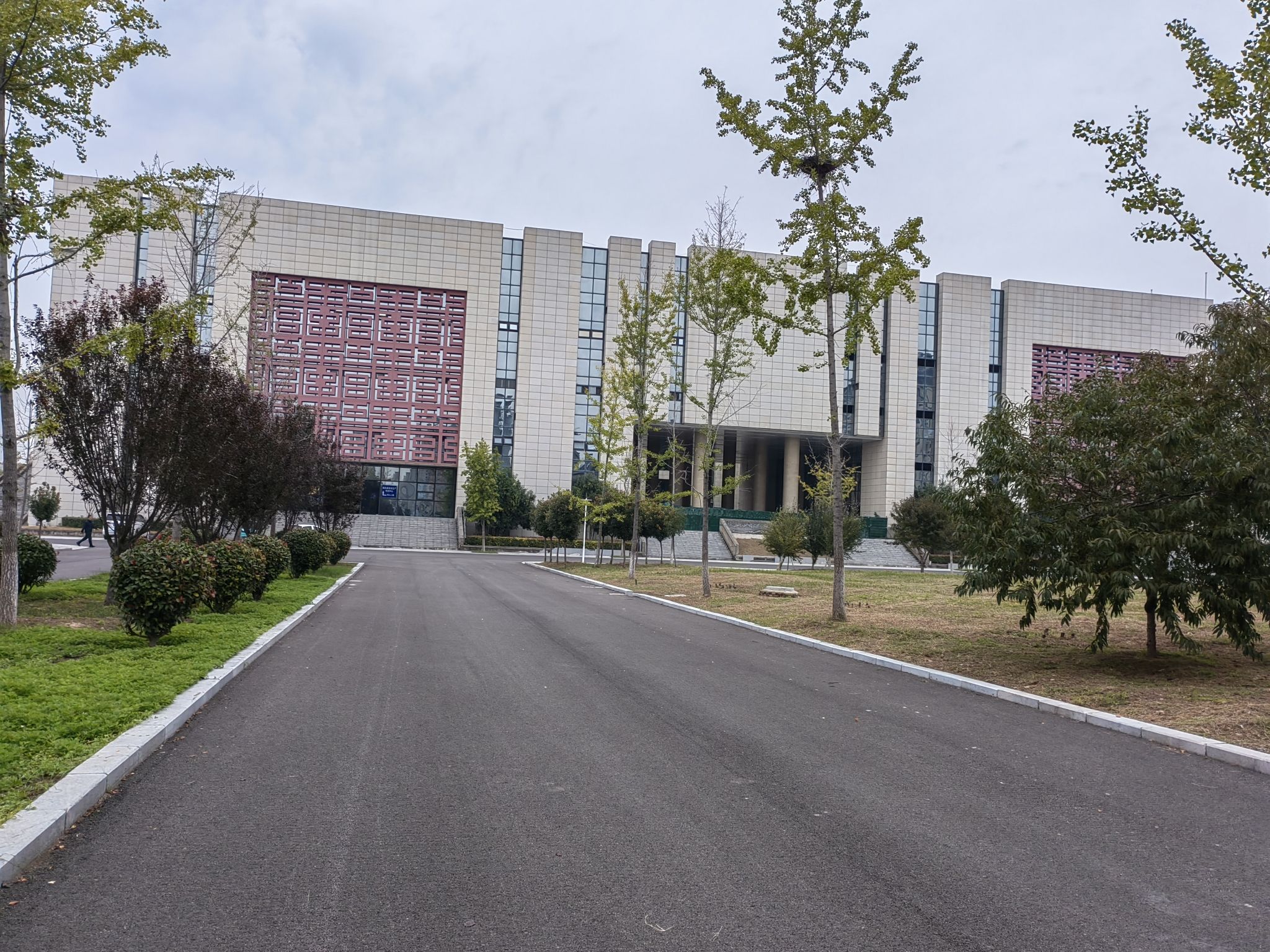 鹿邑县文化广场旅行图片 1