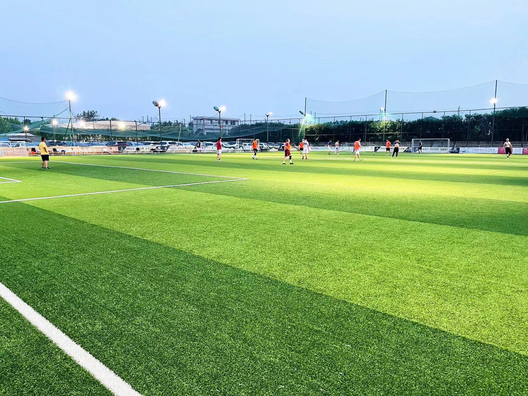场地封面-爱特足球公园