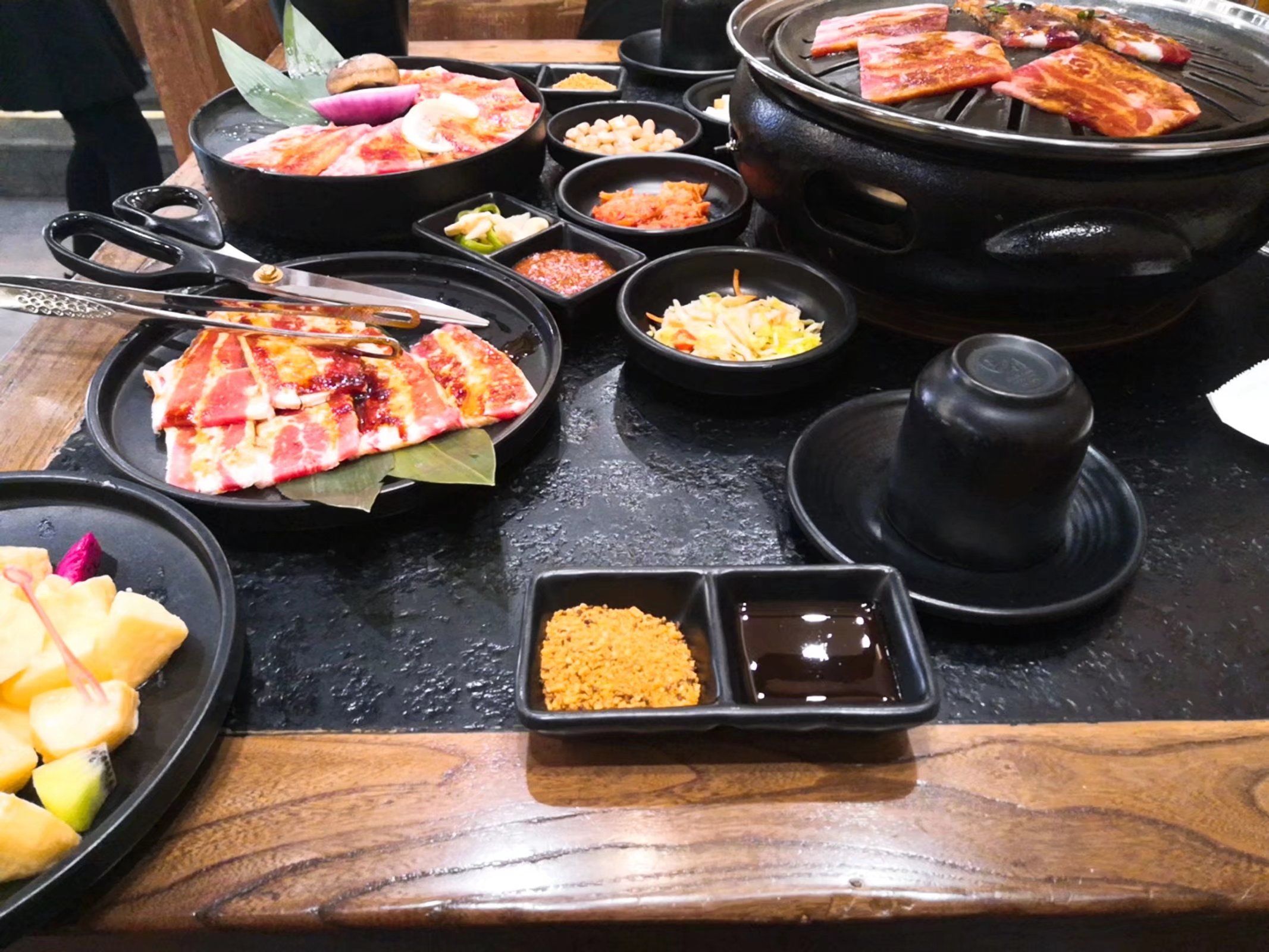 九田家黑牛烤肉料理(三门峡万达店)