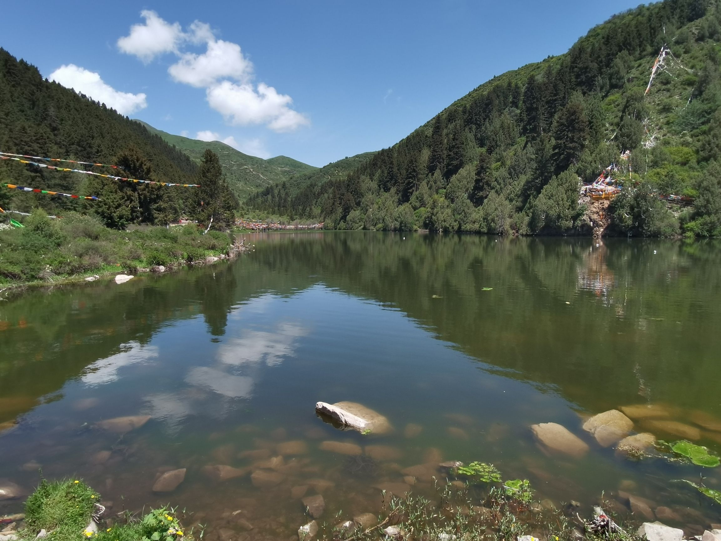 达宗圣湖旅游景区