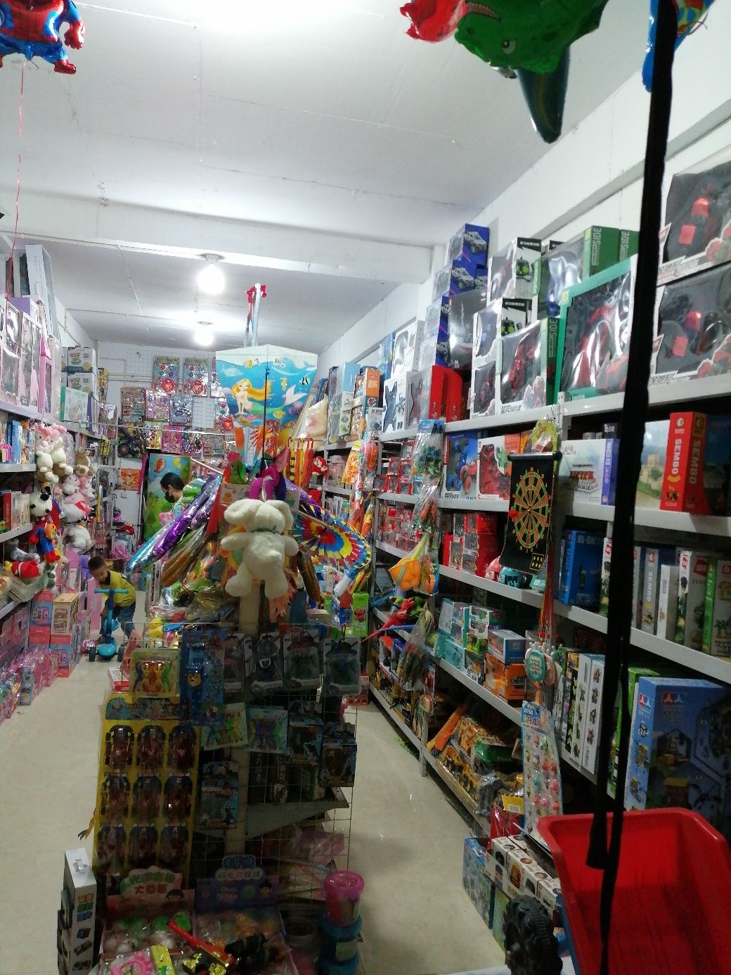 卡酷玩具(解放路店)