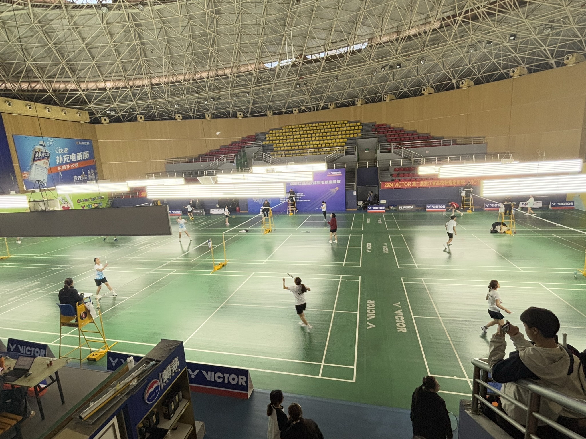 场地封面-城北体育公园·三锐威克多羽毛球中心