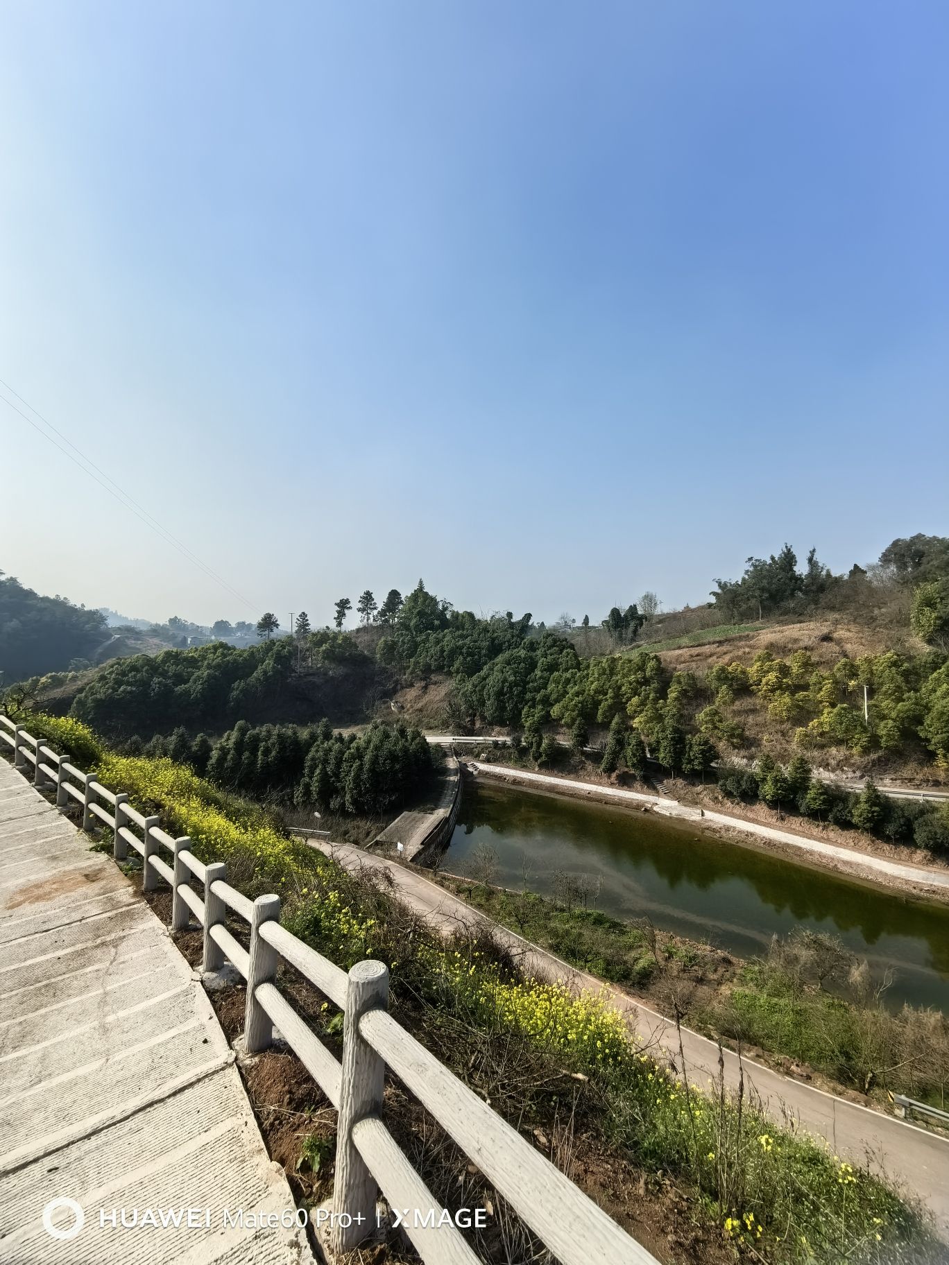 龙骨山水库旅行图片 2