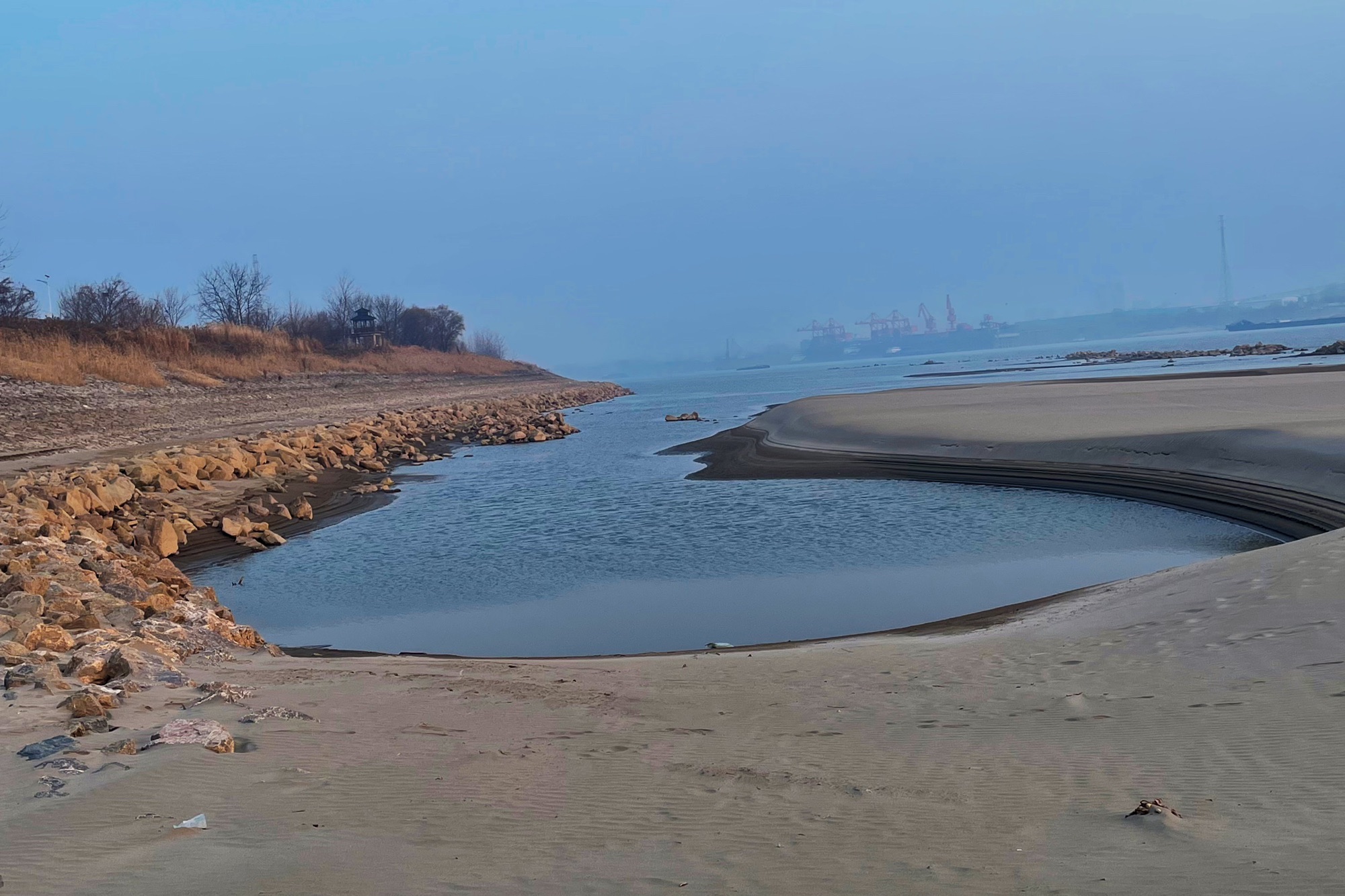九江市江洲岛洲头沙滩风景区旅行图片 1