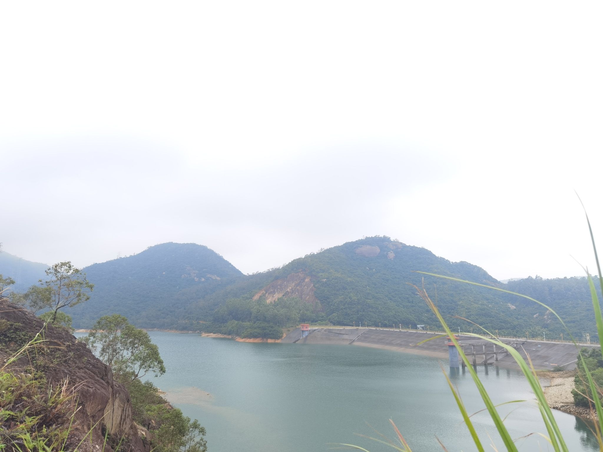 黄绿背水库旅行图片 2