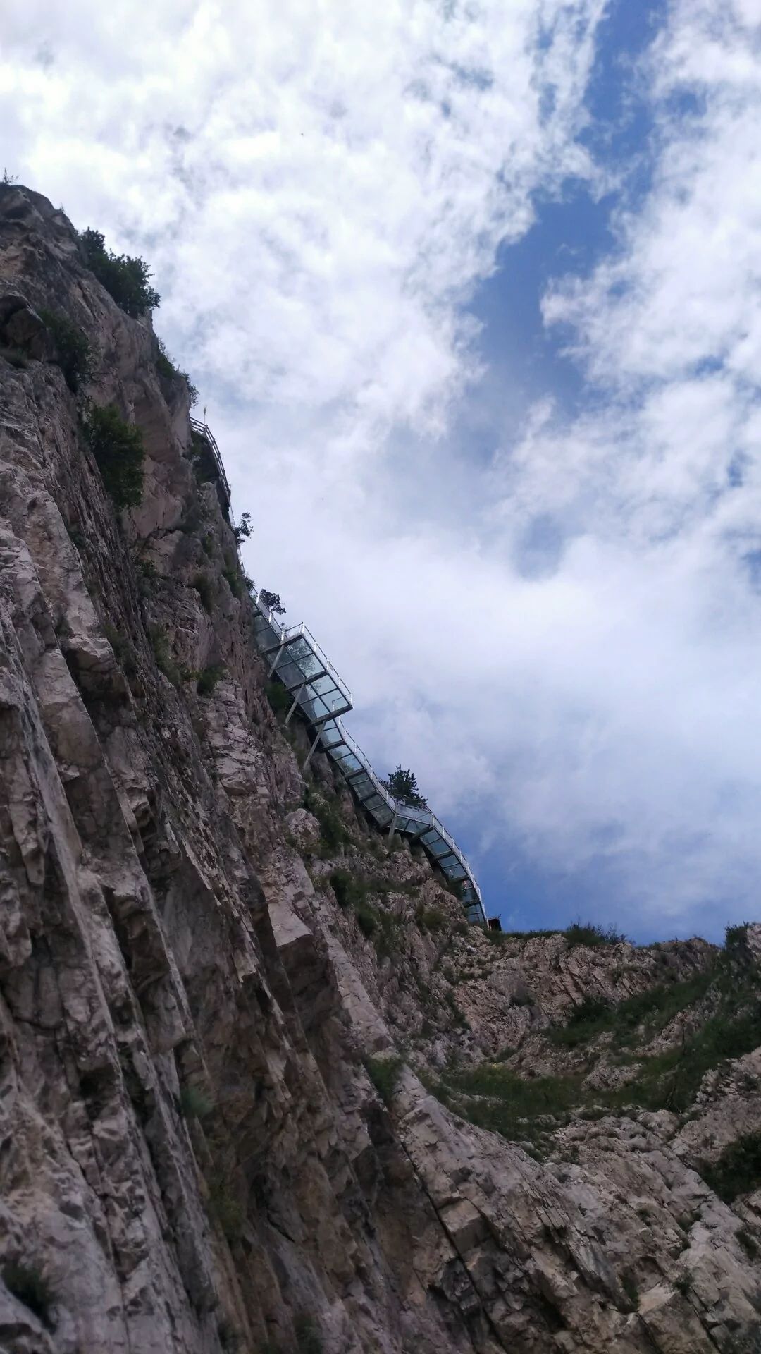 芦芽山馒头山亿年溶洞玻璃栈道风景区旅行图片 2