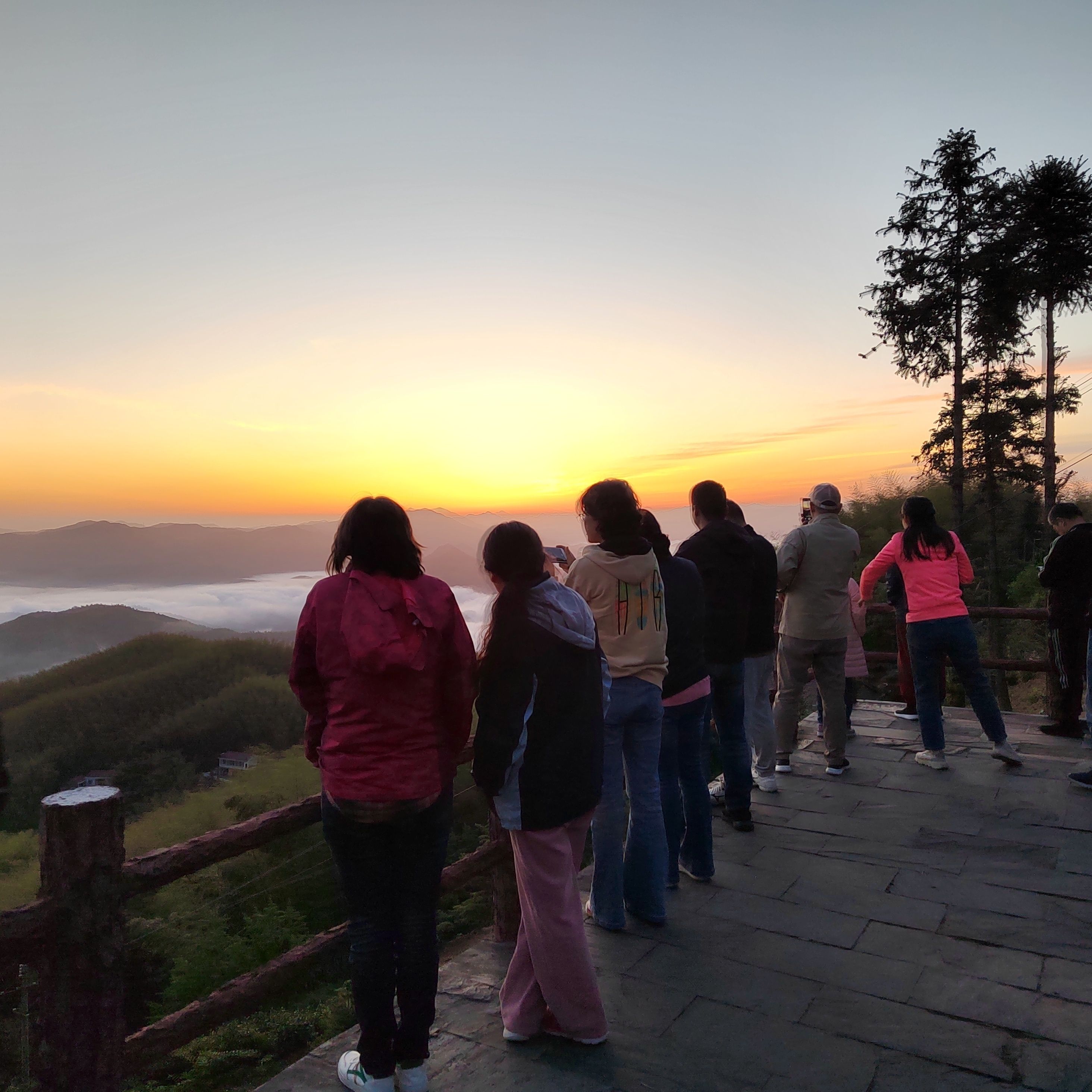 汪家冲观景台旅行图片