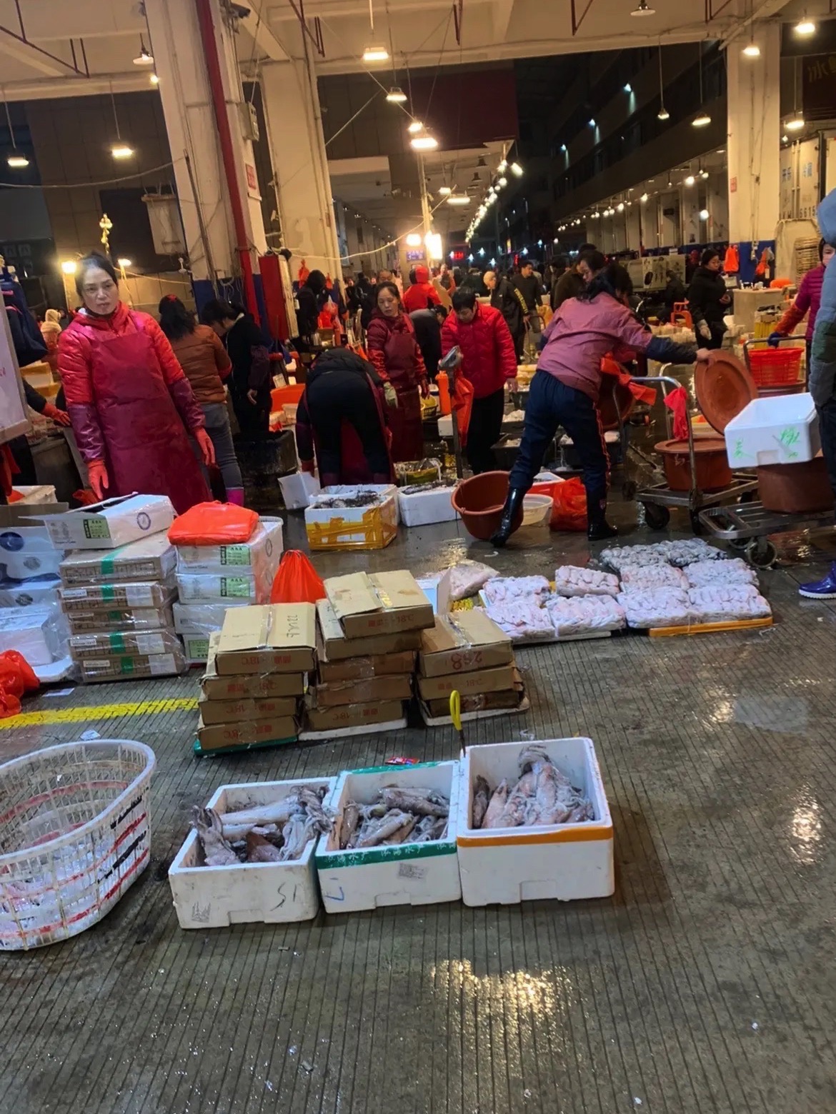 红山水产市场