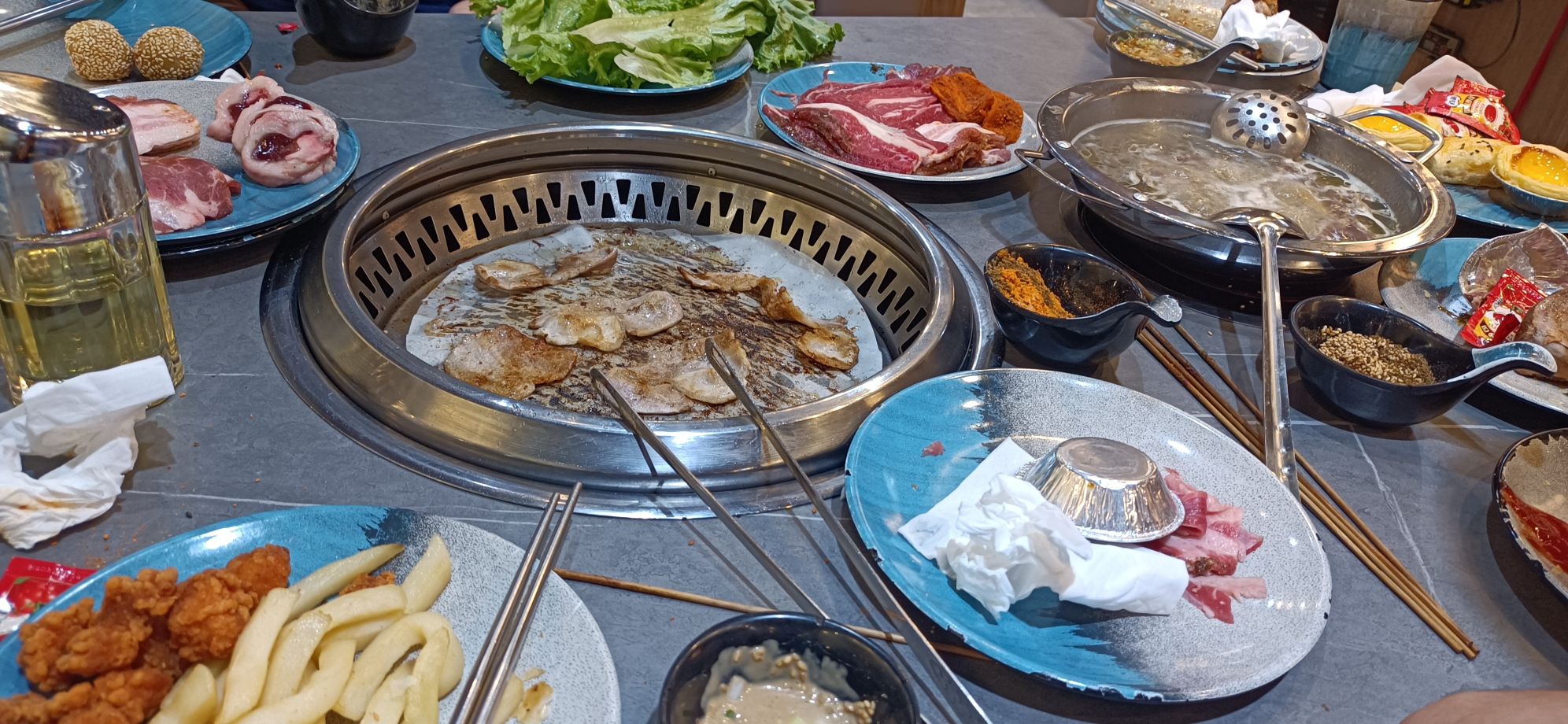 圣罗巴烤肉海鲜自助餐厅(朝阳万达广场店)