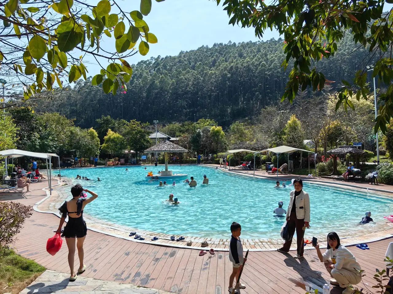上思县十万大山布透温泉旅行图片 3