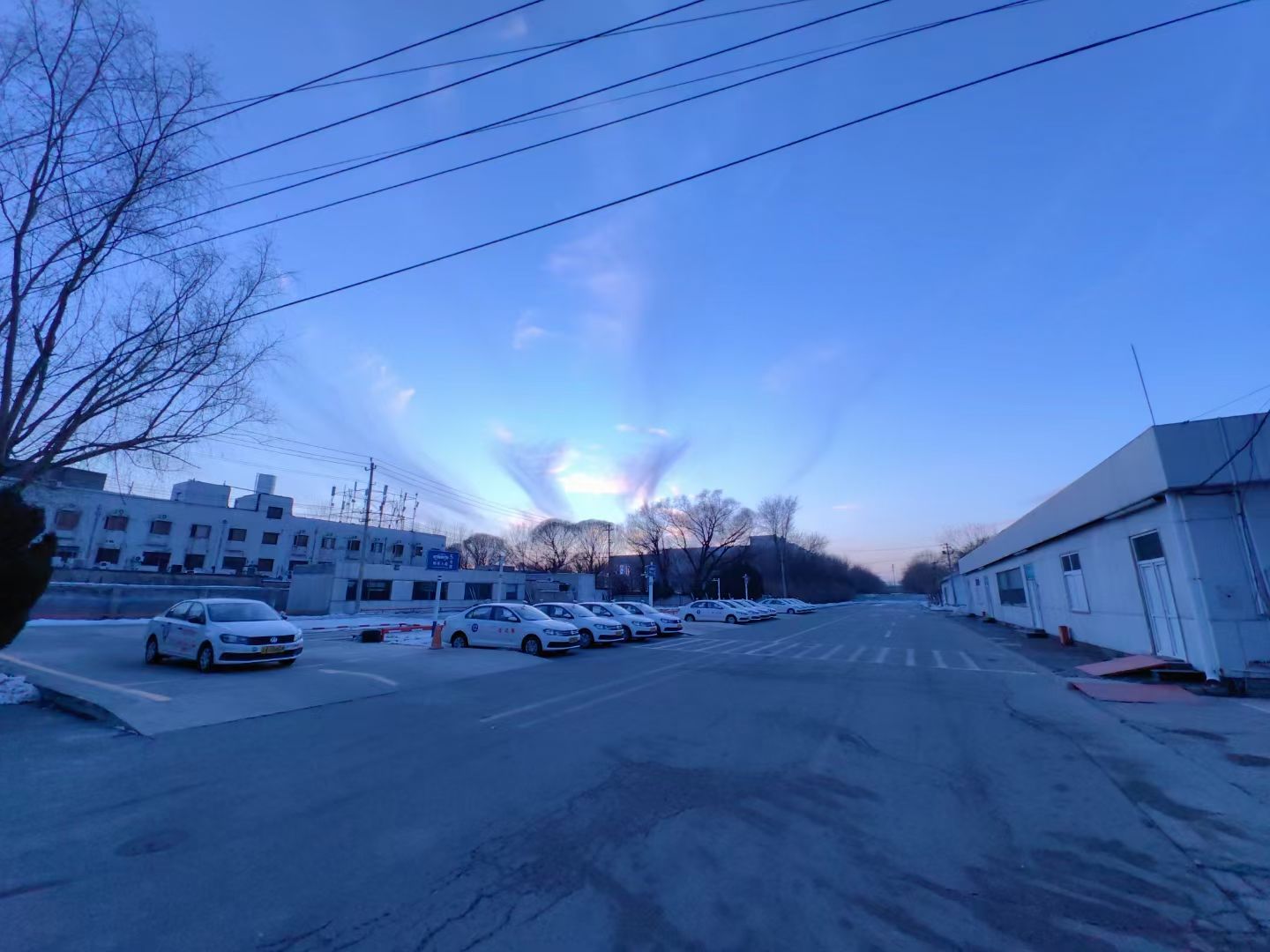 盛华驾校报名大厅