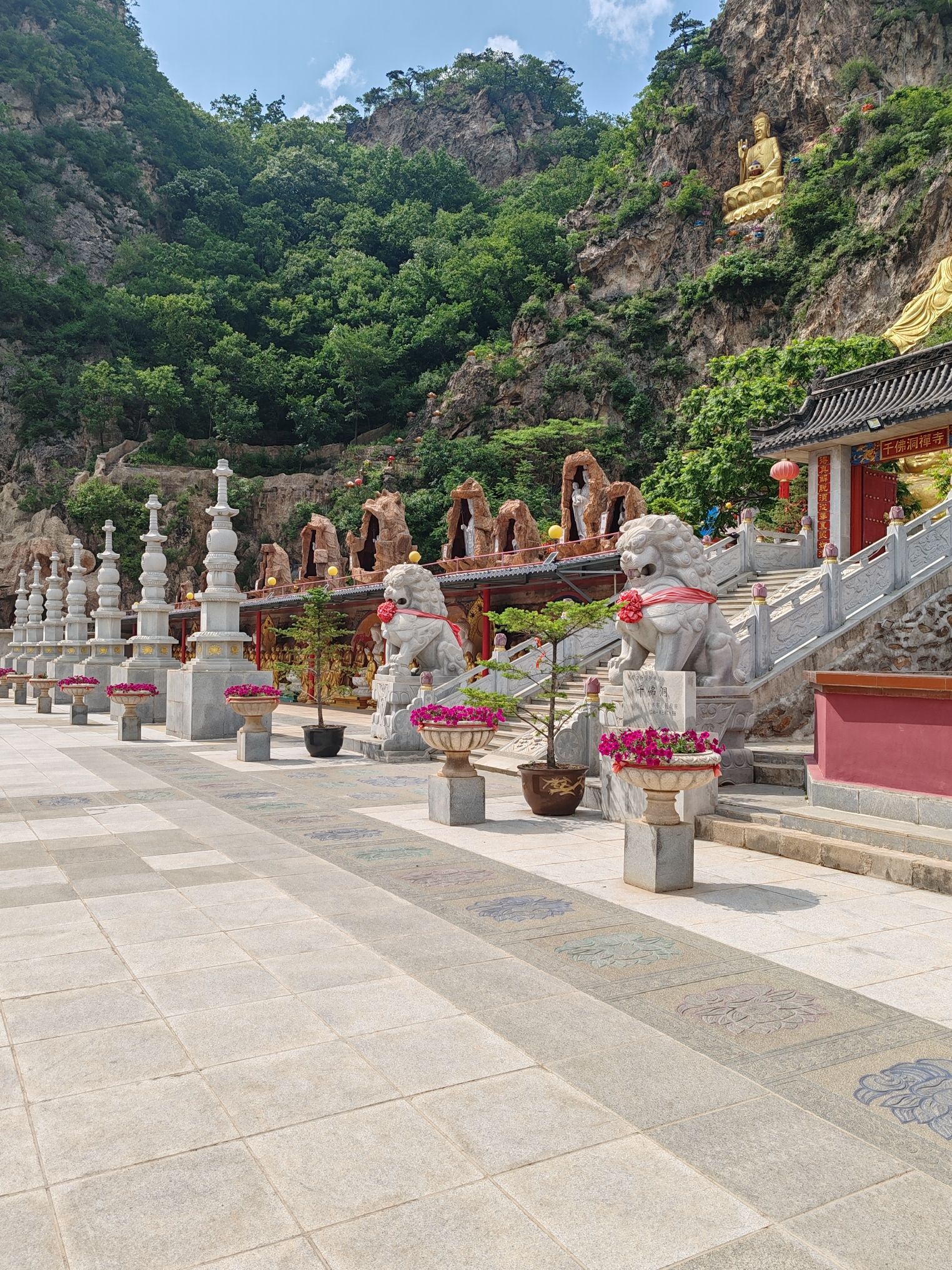 千佛洞禅寺实景照片