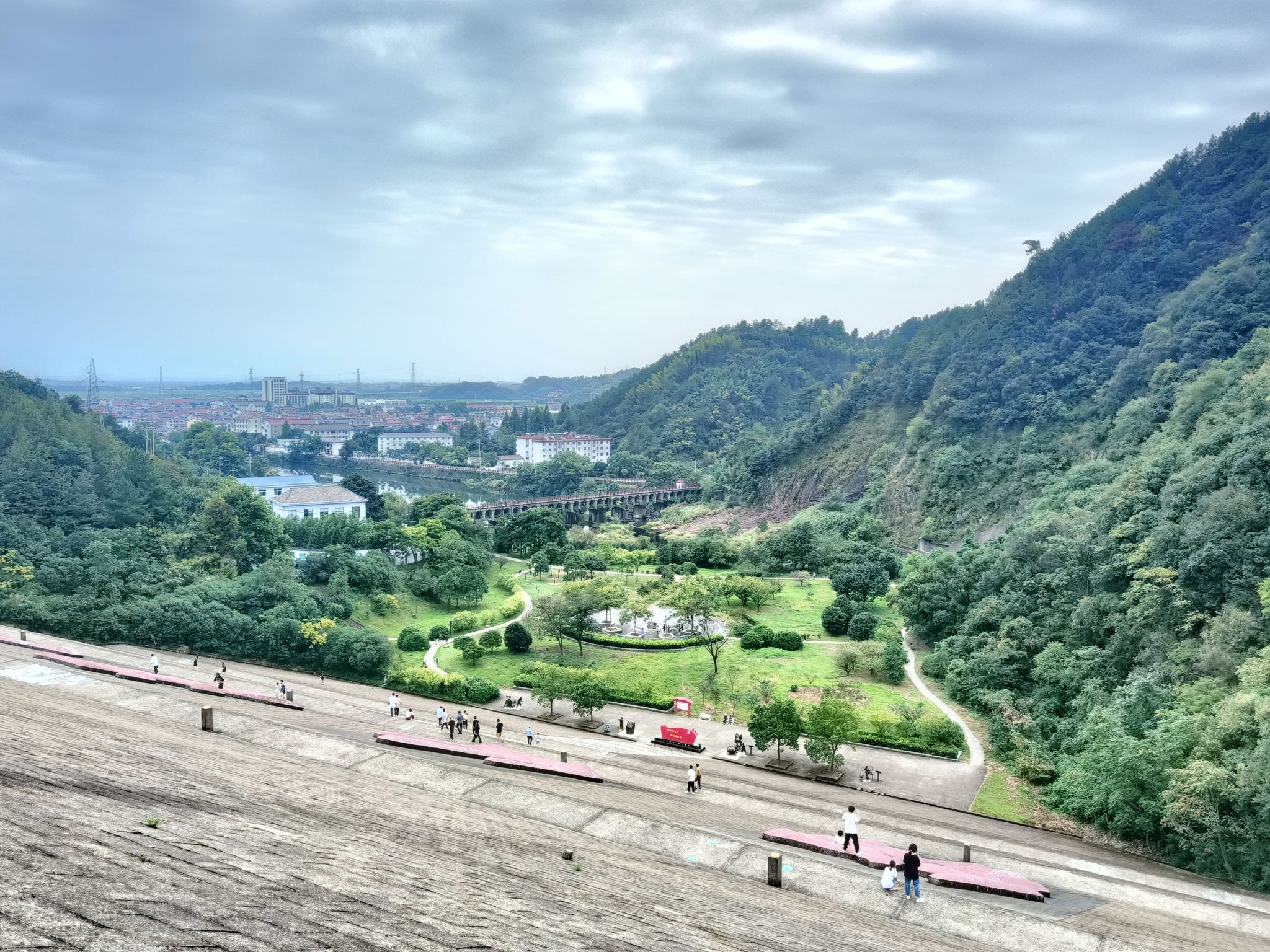铜山源水库坝底公园旅行图片 2